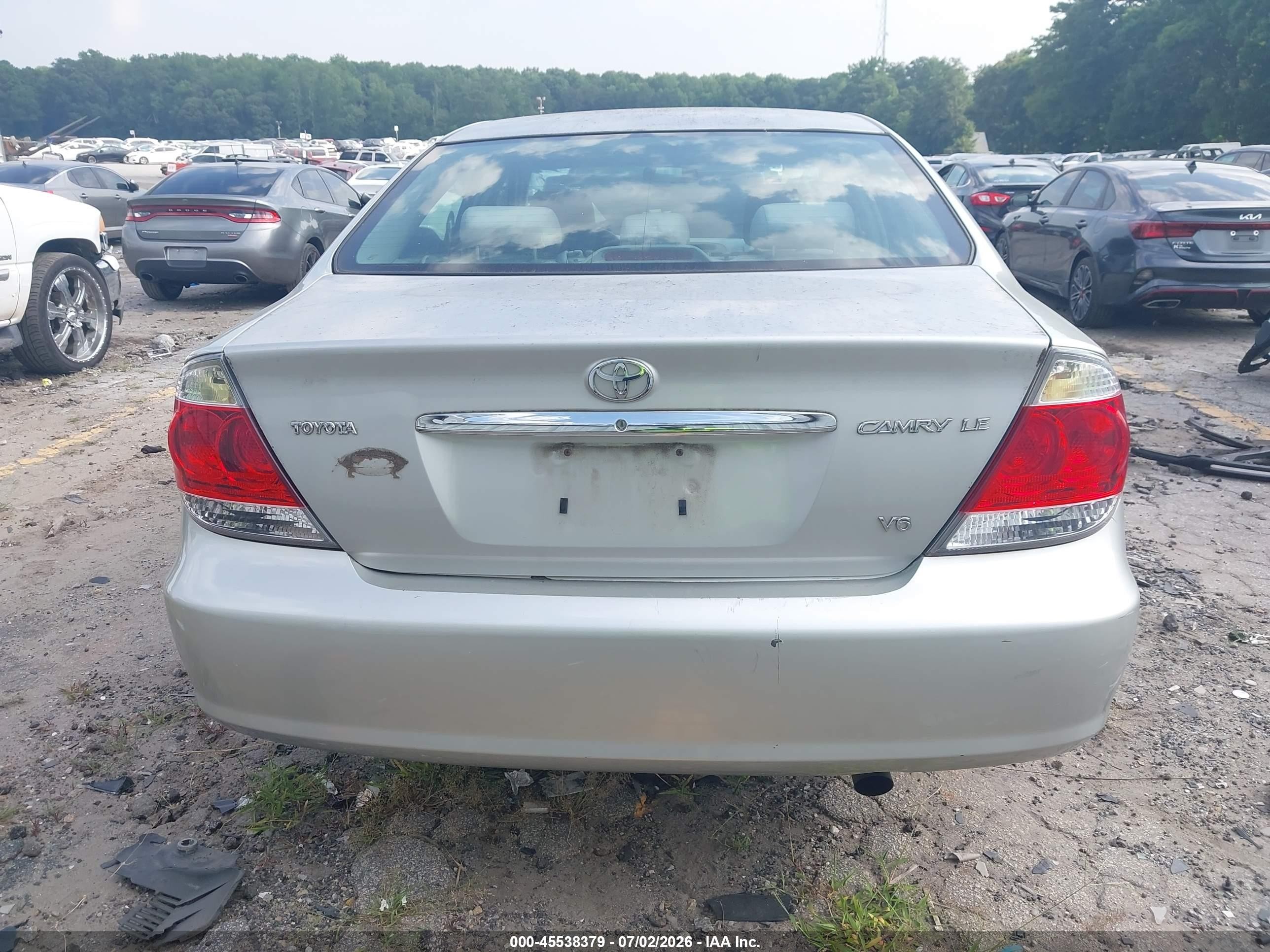 2005 Toyota Camry Le V6 Silver vin: 4T1BF32K55U105023
