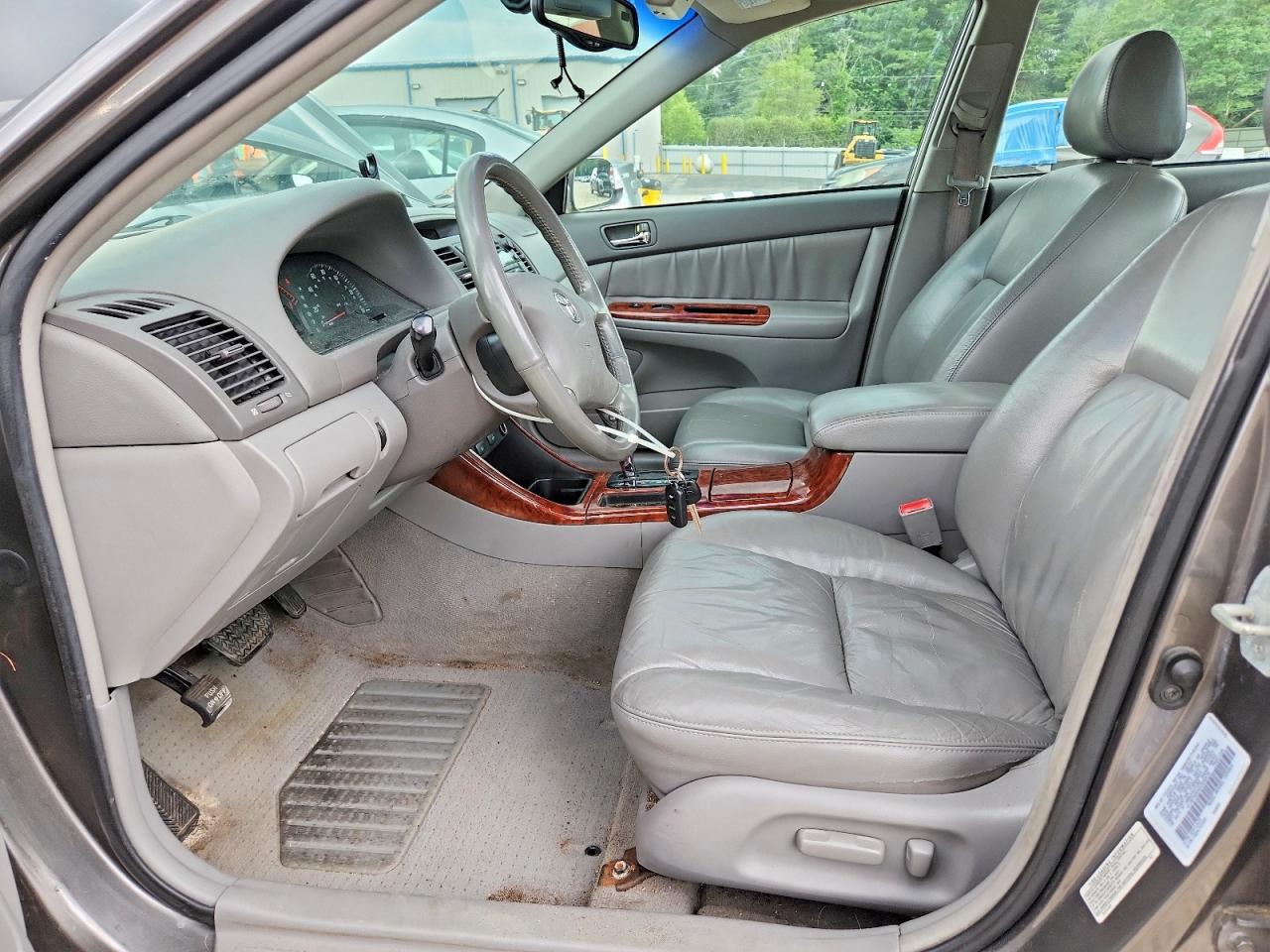 2002 Toyota Camry Xle V6 Gray vin: 4T1BF32K62U506978