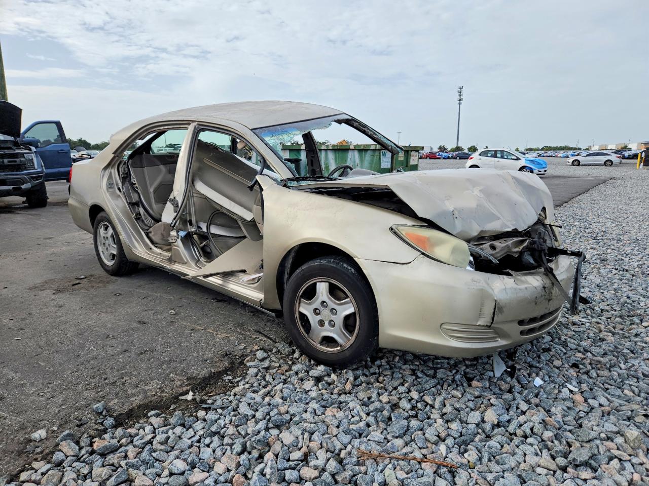 2002 Toyota Camry Gold vin: 4T1BF32K62U540743