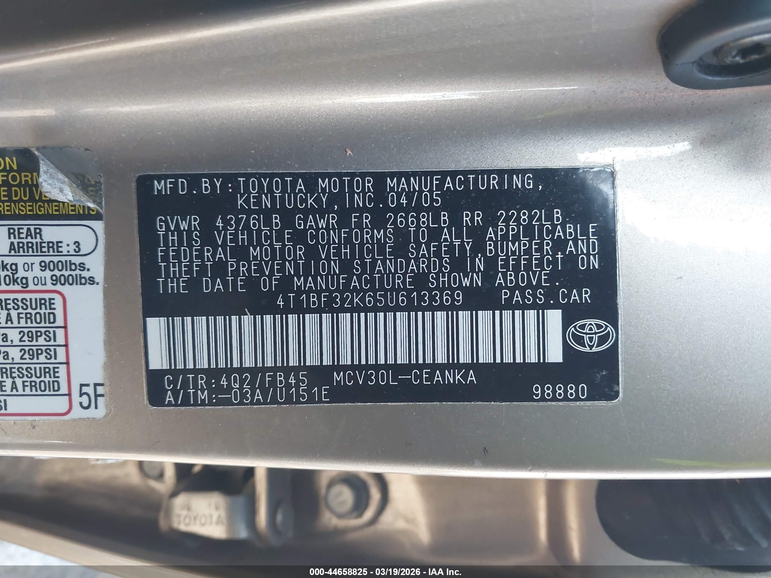 2005 Toyota Camry Le V6 Cream vin: 4T1BF32K65U613369