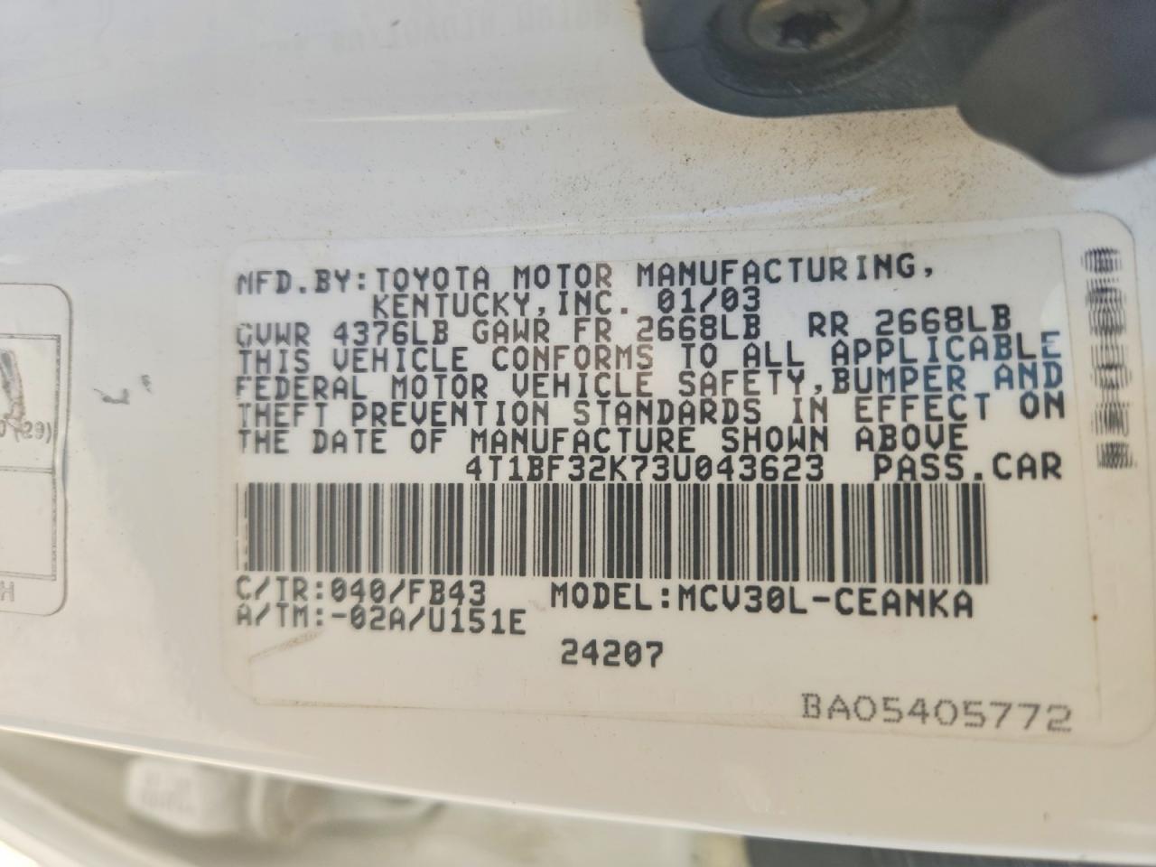 2003 Toyota Camry Le V6 White vin: 4T1BF32K73U043623