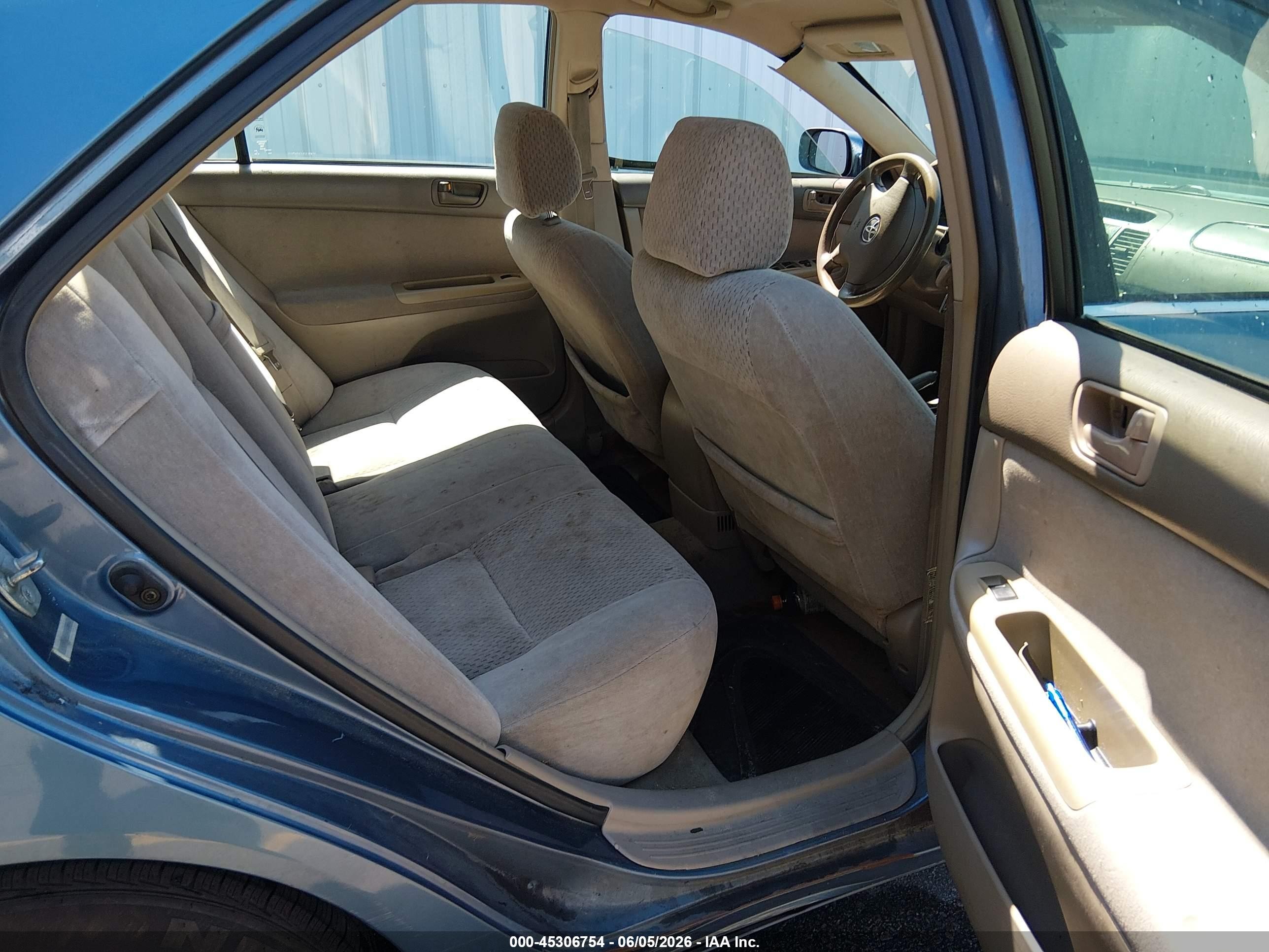 2003 Toyota Camry Le V6 Blue vin: 4T1BF32K73U563076