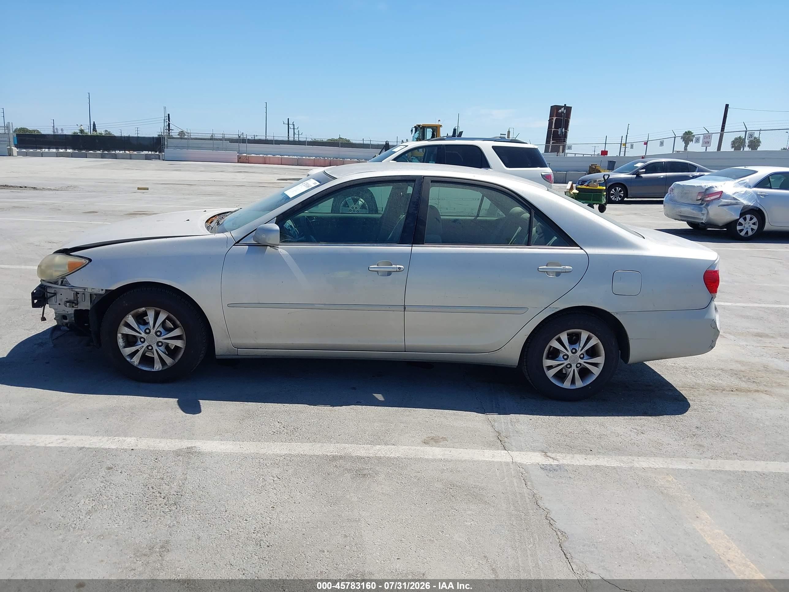 2005 Toyota Camry Le V6 Silver vin: 4T1BF32K75U106240