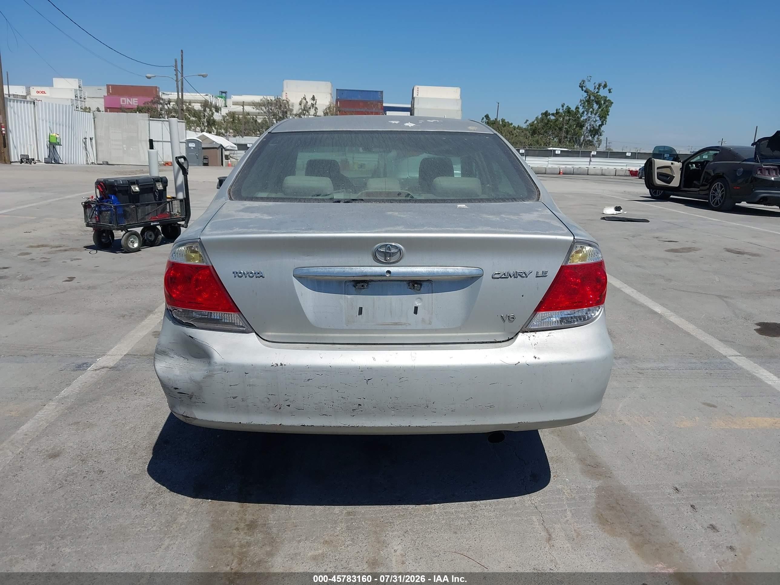 2005 Toyota Camry Le V6 Silver vin: 4T1BF32K75U106240
