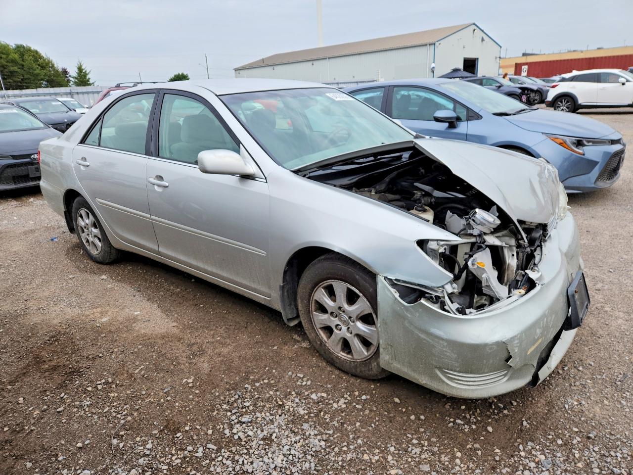 2005 Toyota Camry Le Silver vin: 4T1BF32K75U602199
