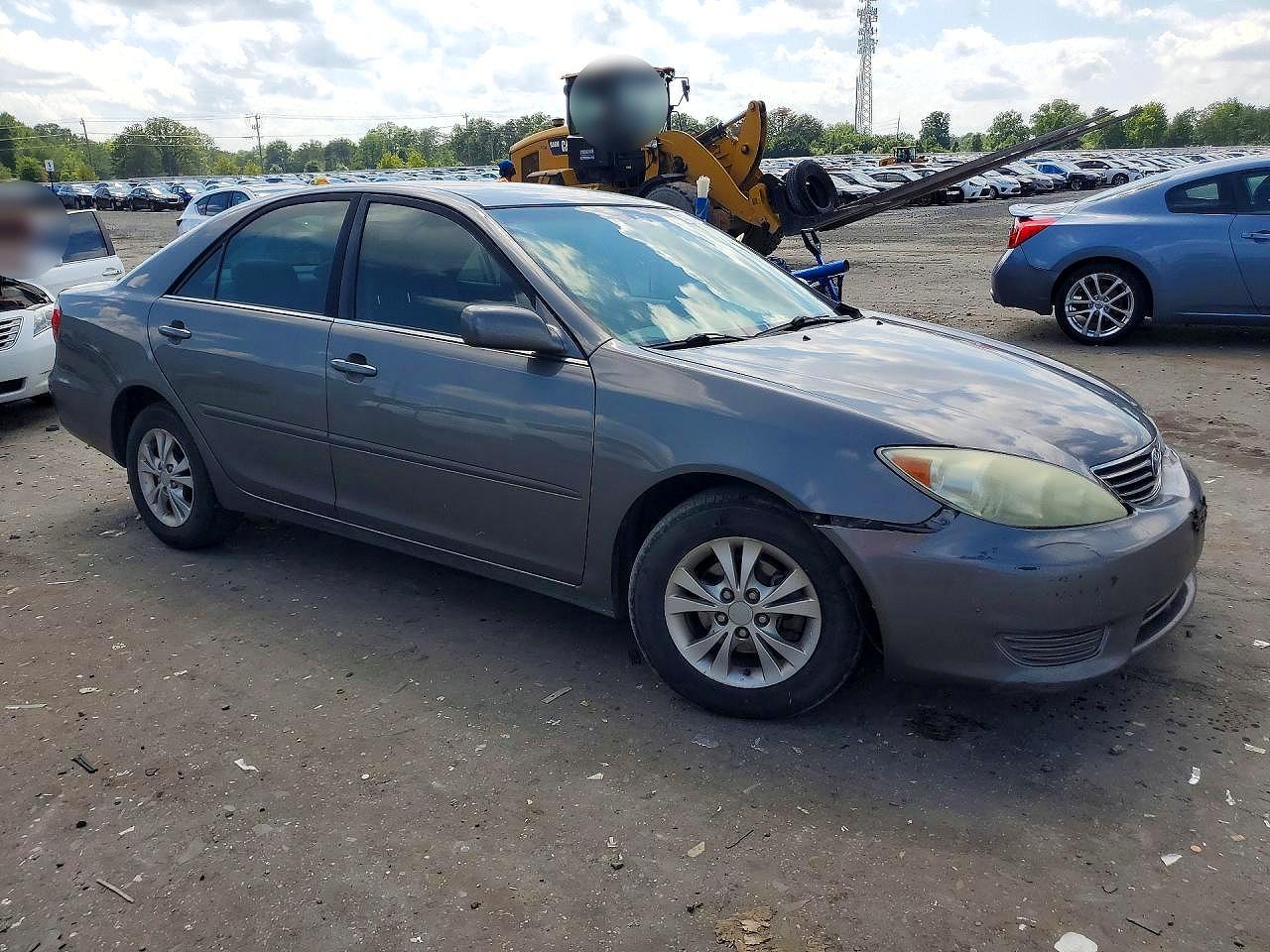 2005 Toyota Camry Le V6 Gray vin: 4T1BF32K75U618029