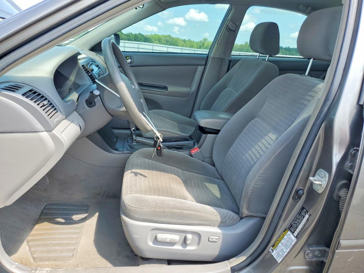 2005 Toyota Camry Le V6 Gray vin: 4T1BF32K75U618029