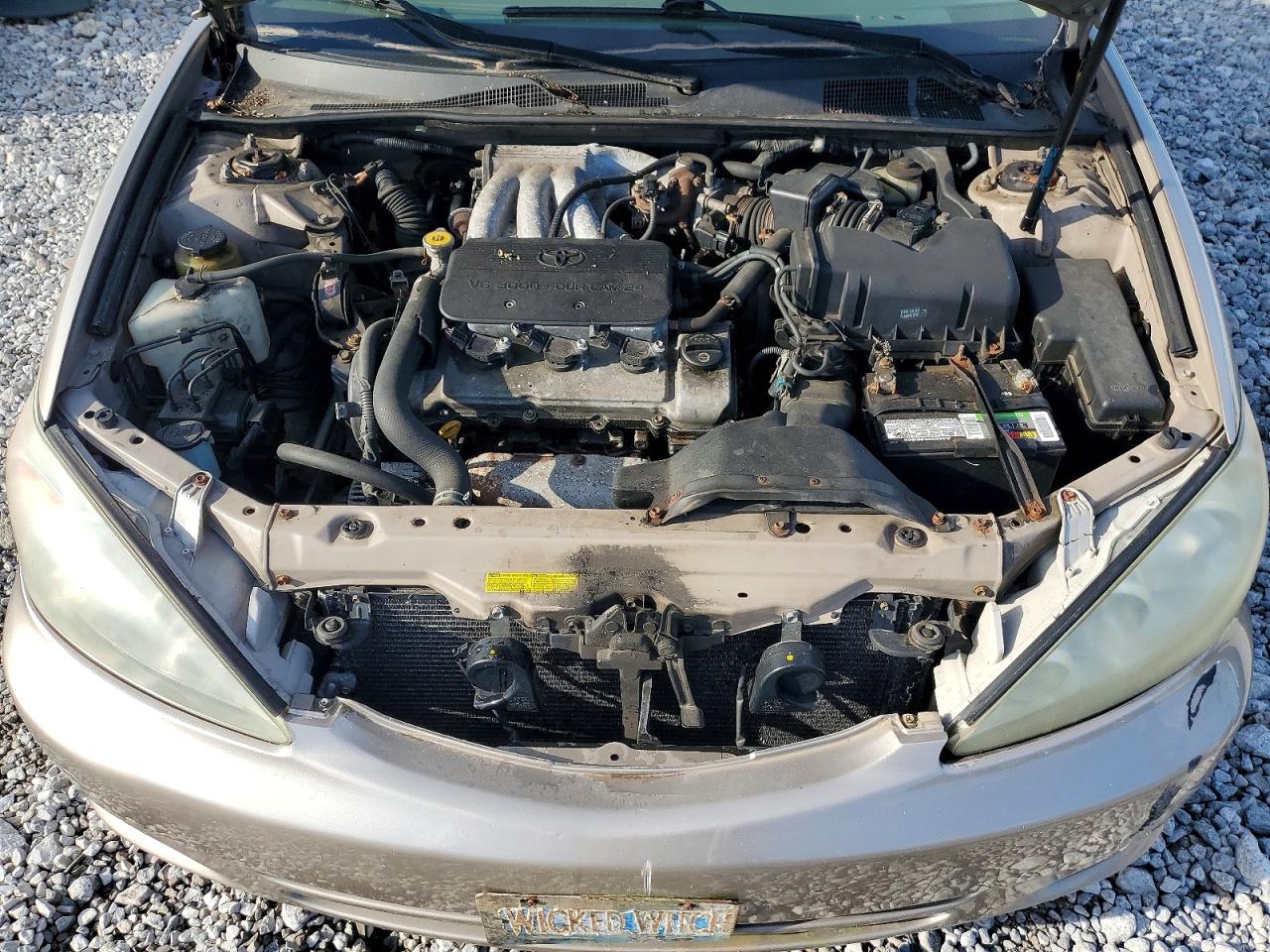 2002 Toyota Camry Xle V6 Gold vin: 4T1BF32K82U530036