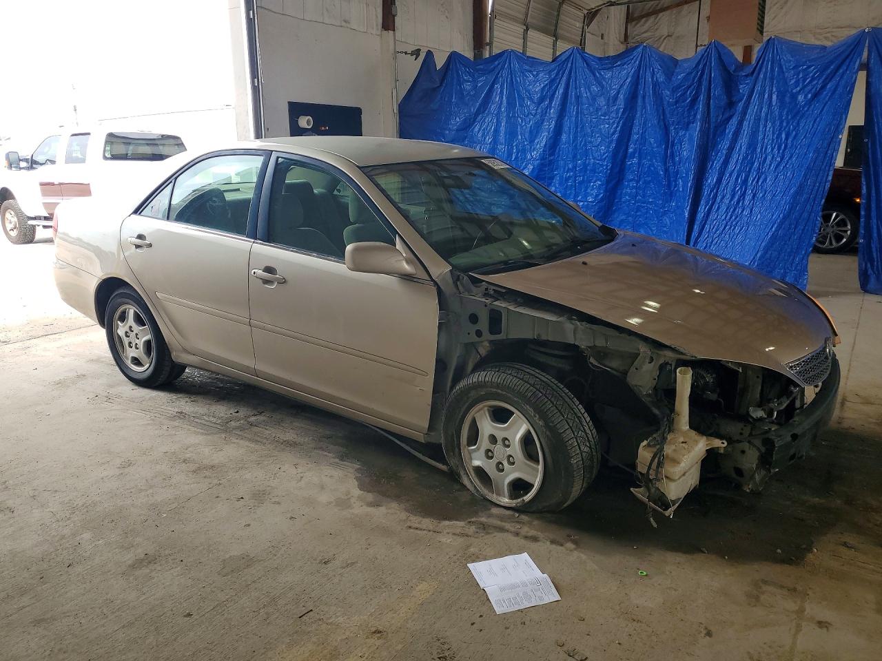 2003 Toyota Camry Le V6 Gold vin: 4T1BF32K83U044845