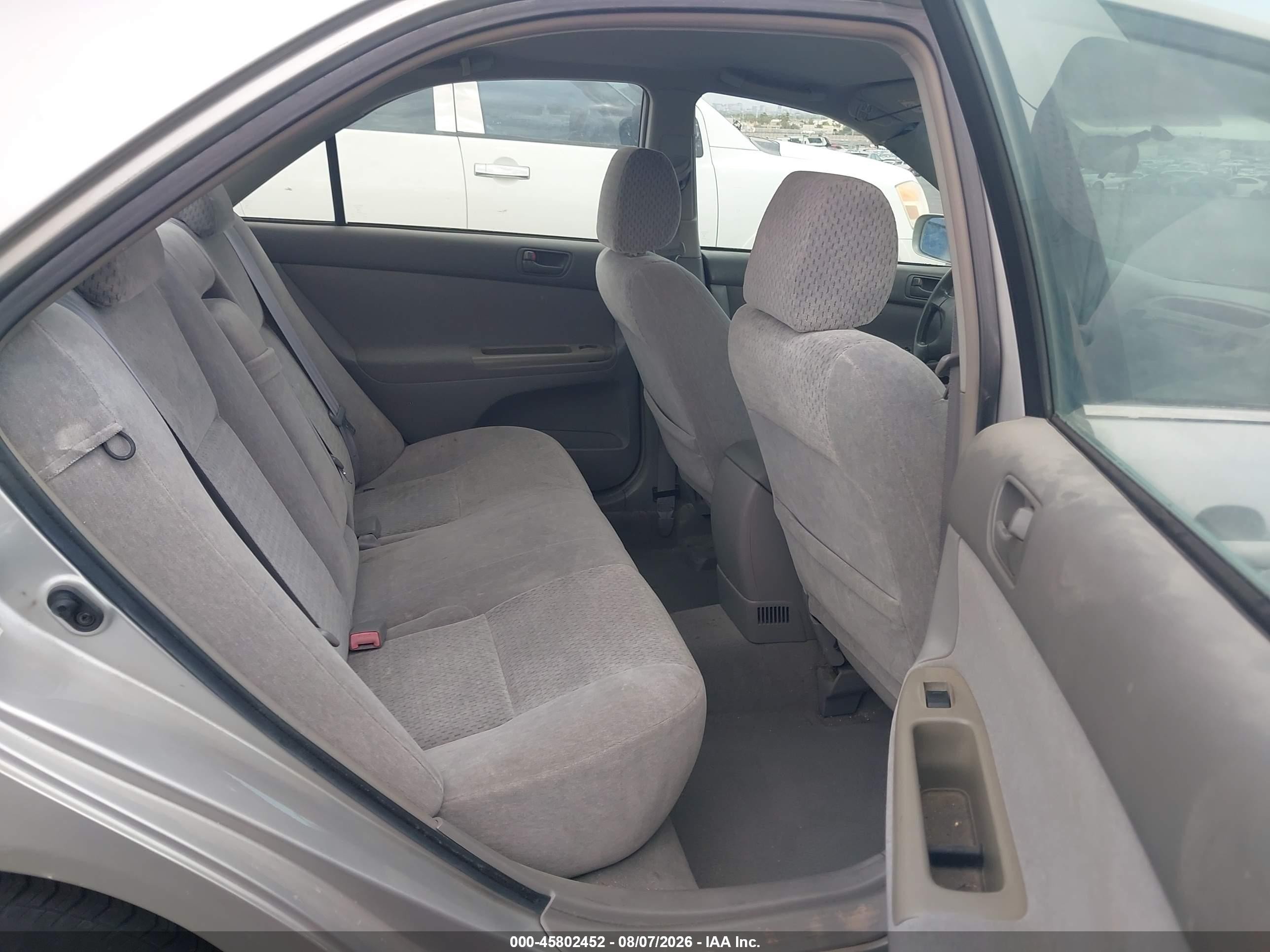2003 Toyota Camry Le V6 Silver vin: 4T1BF32K83U051097
