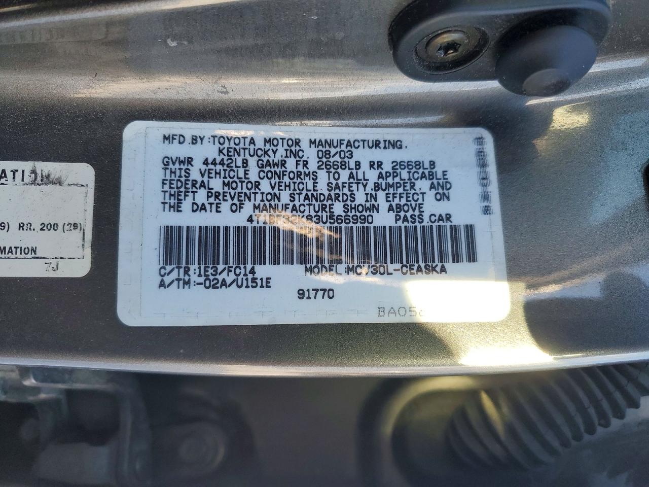 2003 Toyota Camry Серый vin: 4T1BF32K83U566990