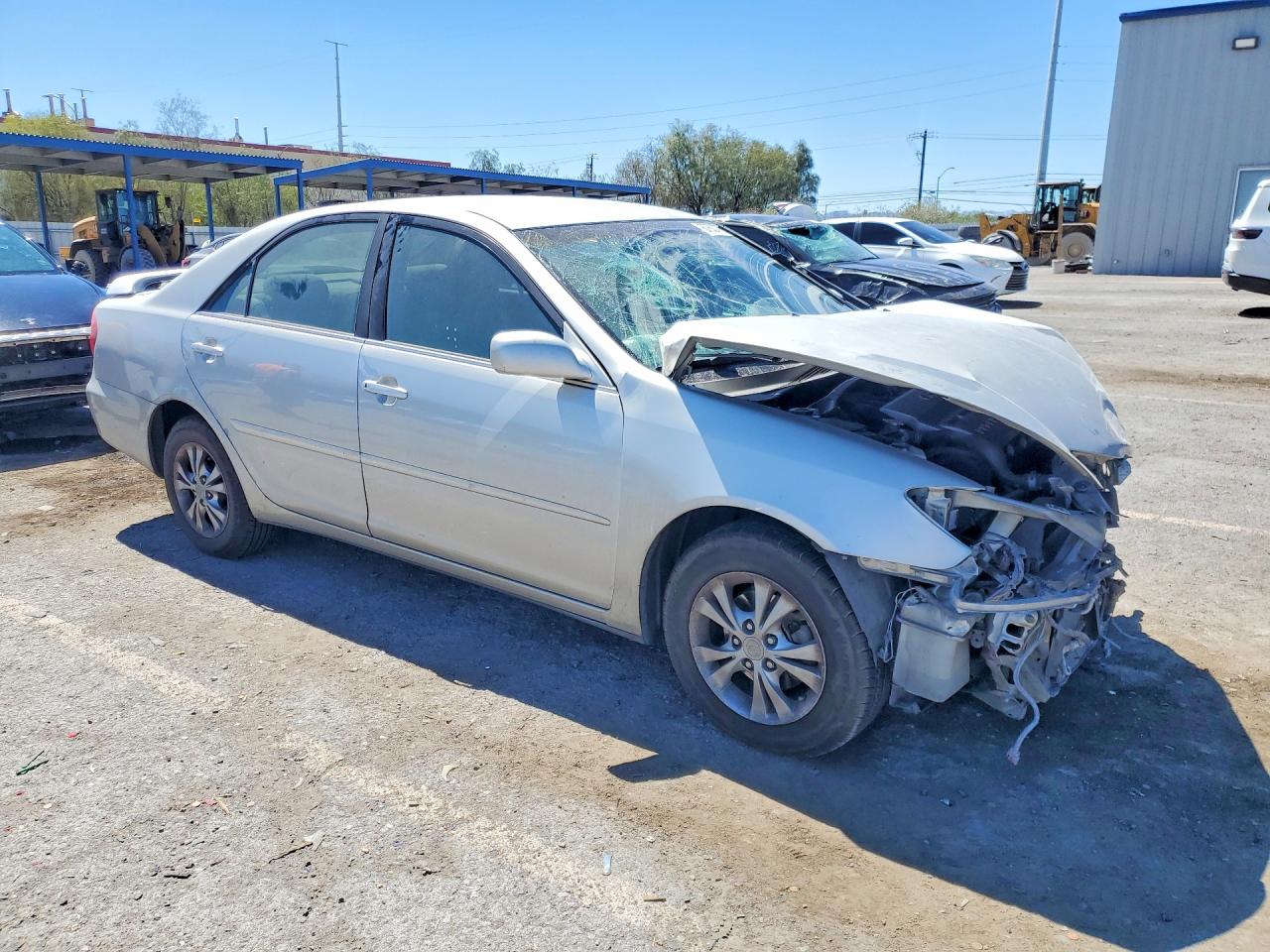 2004 Toyota Camry Le V6 Silver vin: 4T1BF32K84U071268