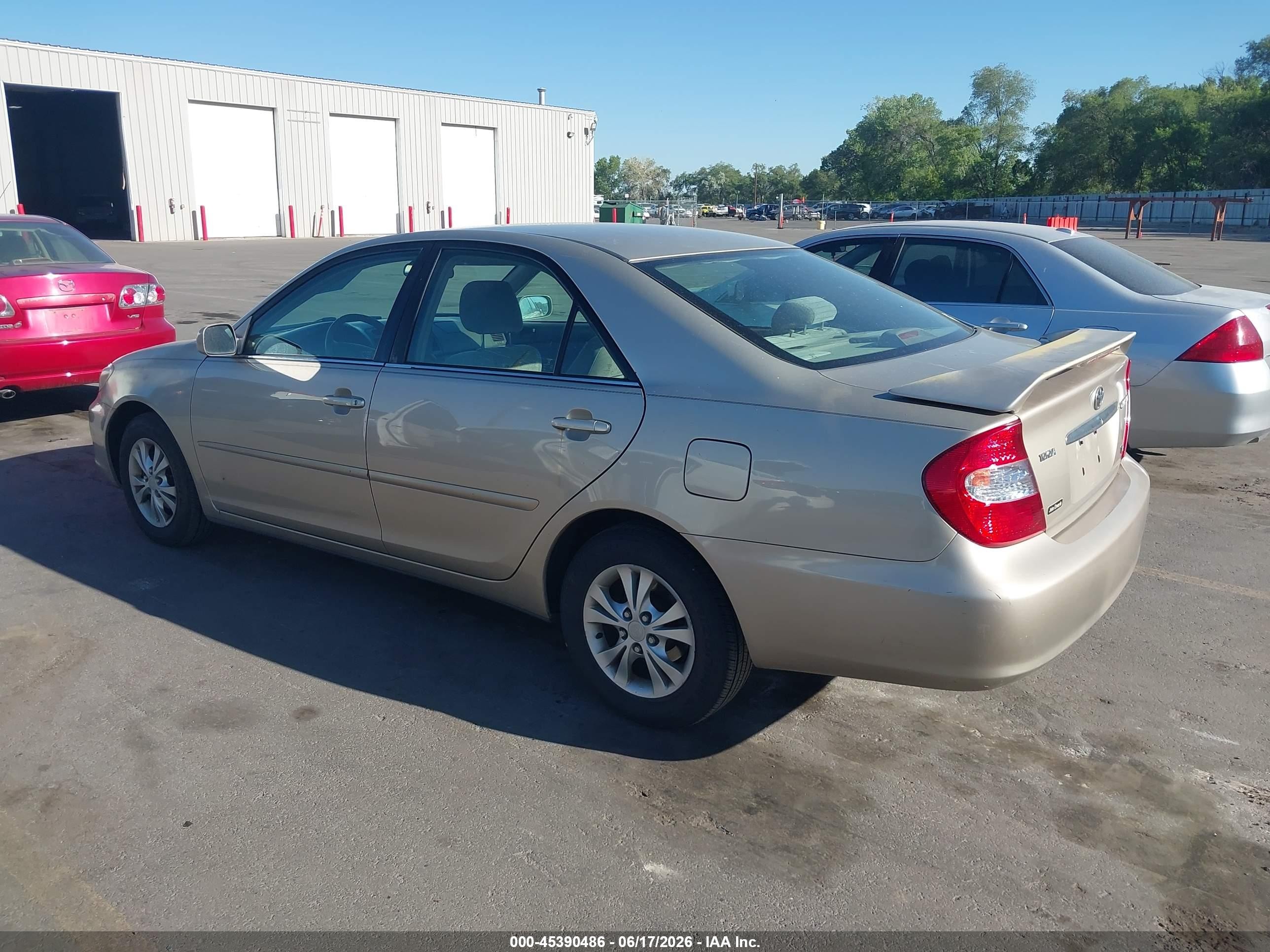 2004 Toyota Camry Le V6 Gray vin: 4T1BF32K84U076423
