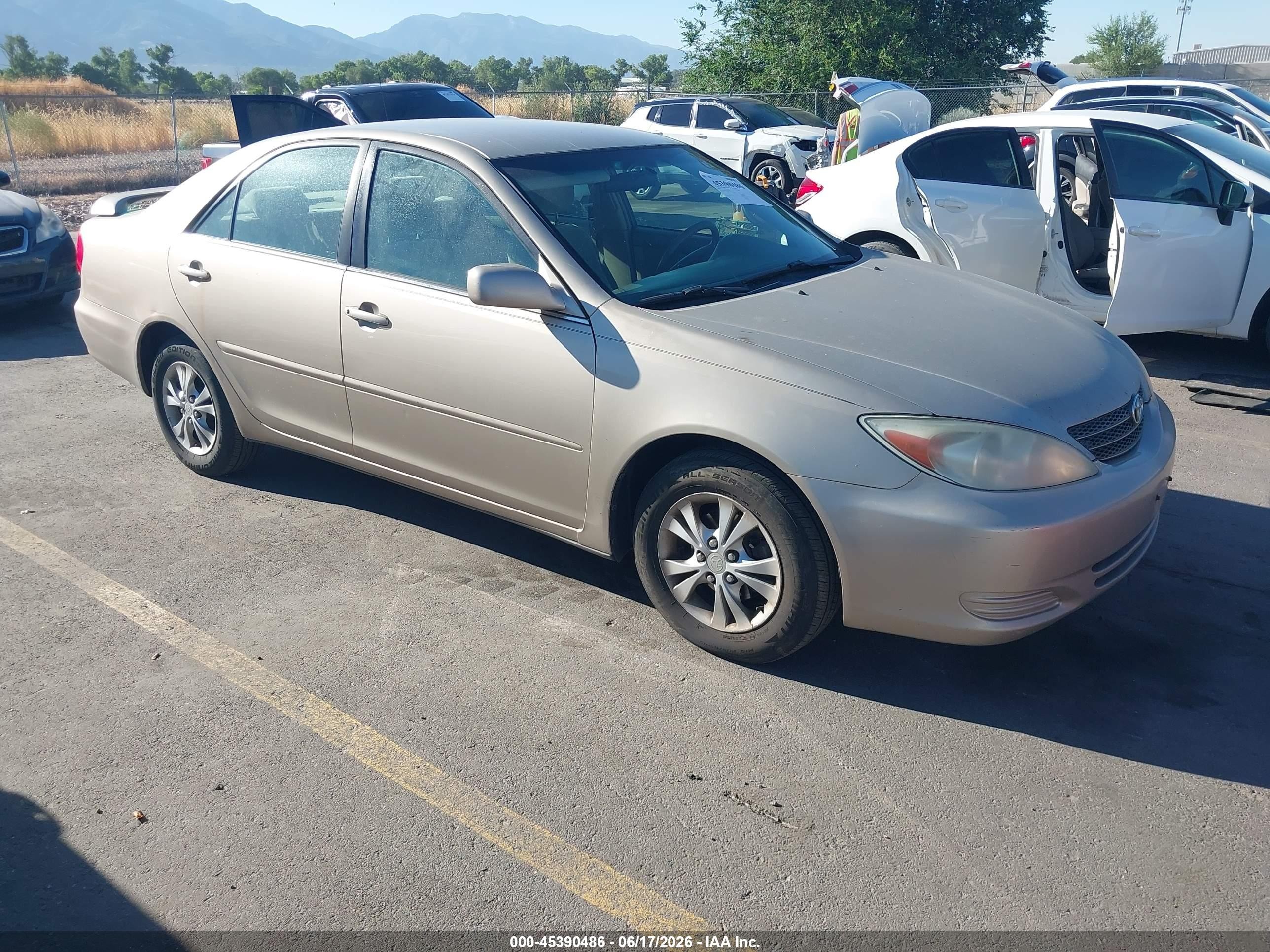 2004 Toyota Camry Le V6 Gray vin: 4T1BF32K84U076423