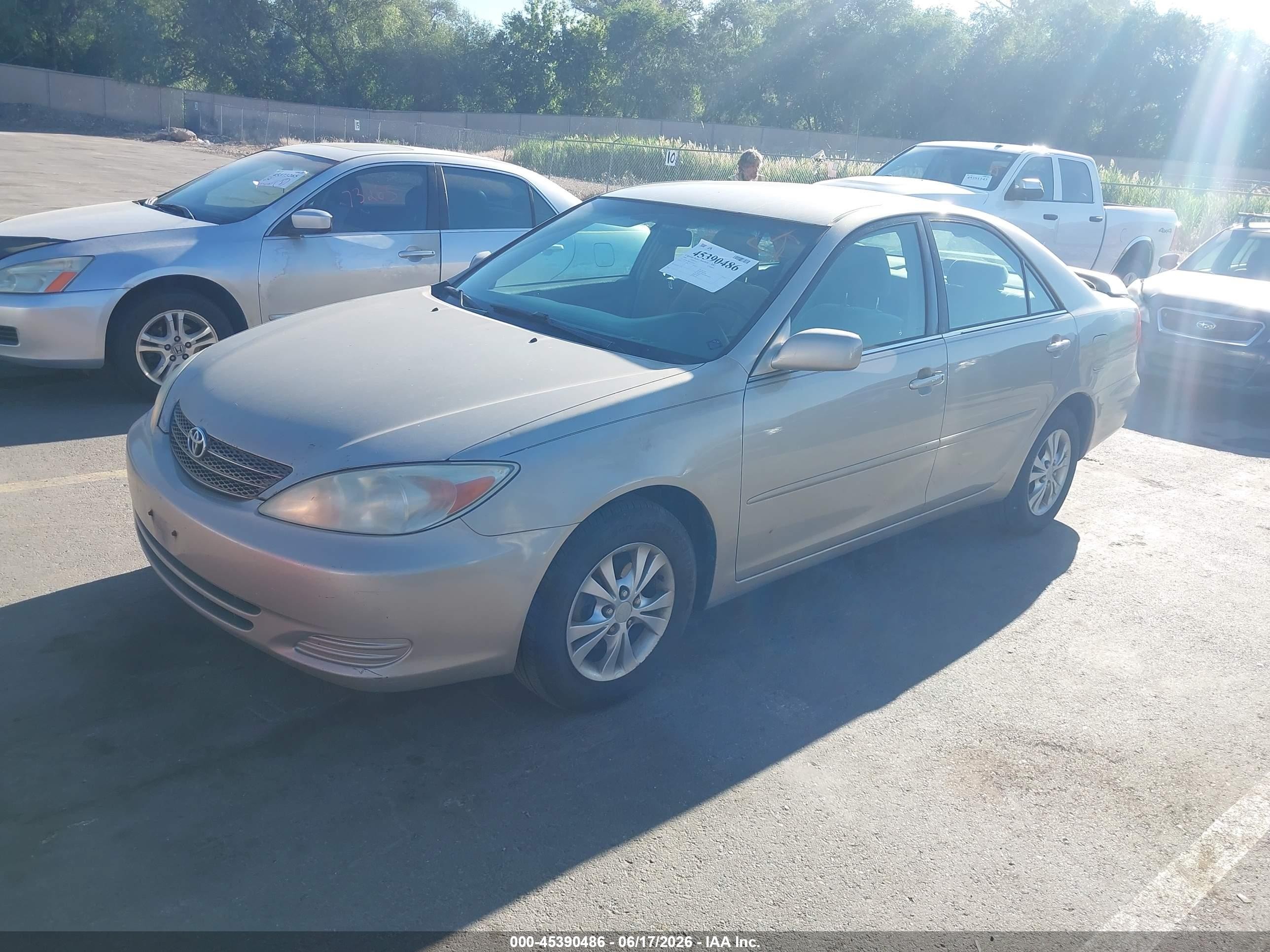 2004 Toyota Camry Le V6 Gray vin: 4T1BF32K84U076423