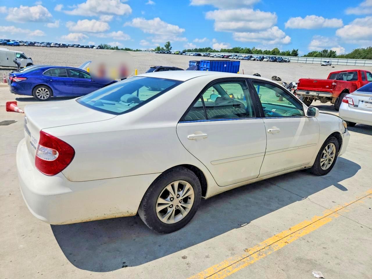 2004 Toyota Camry Le V6 Белый vin: 4T1BF32K94U075698