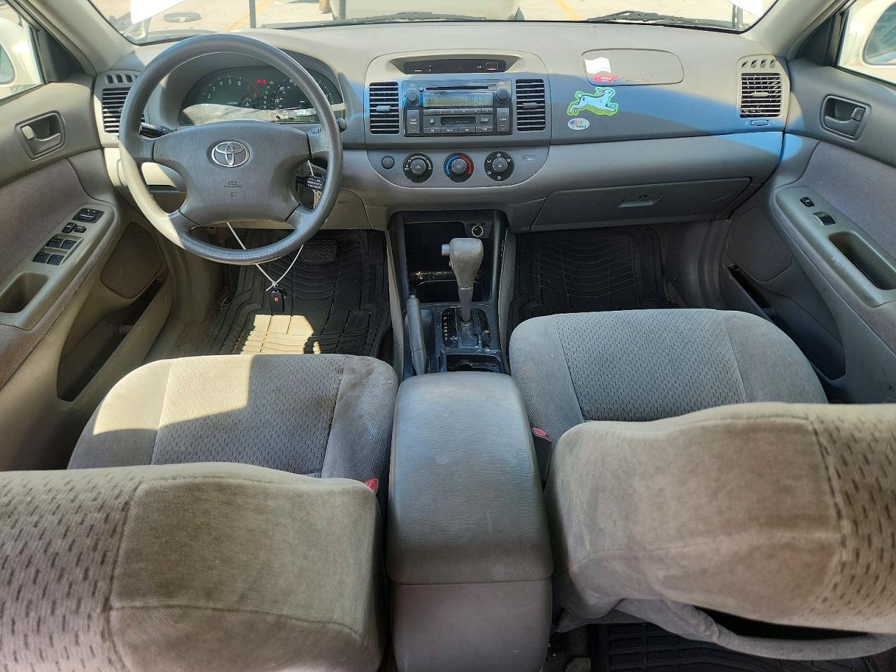 2004 Toyota Camry Le V6 Белый vin: 4T1BF32K94U075698