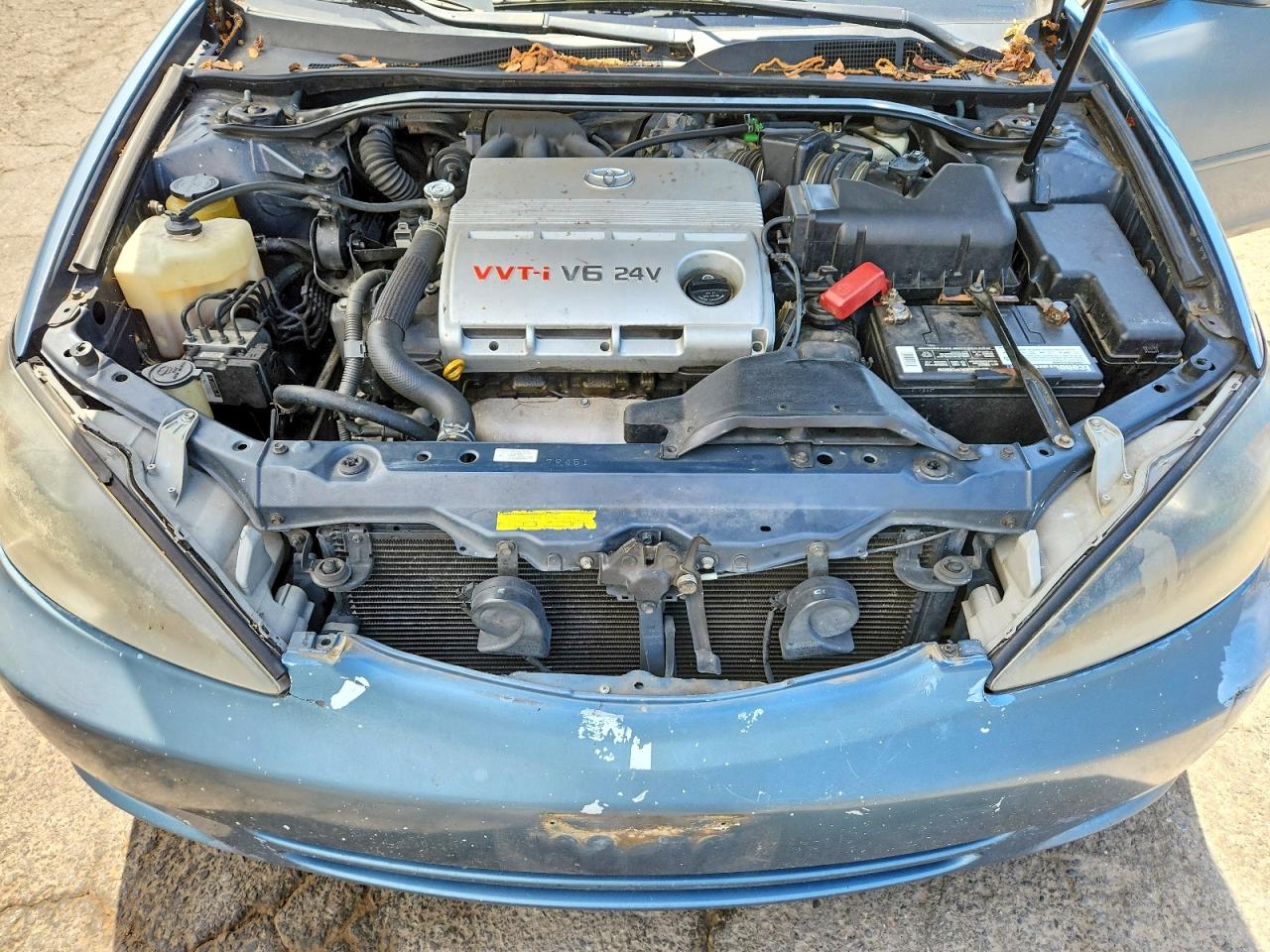 2004 Toyota Camry Le V6 Blue vin: 4T1BF32K94U576526