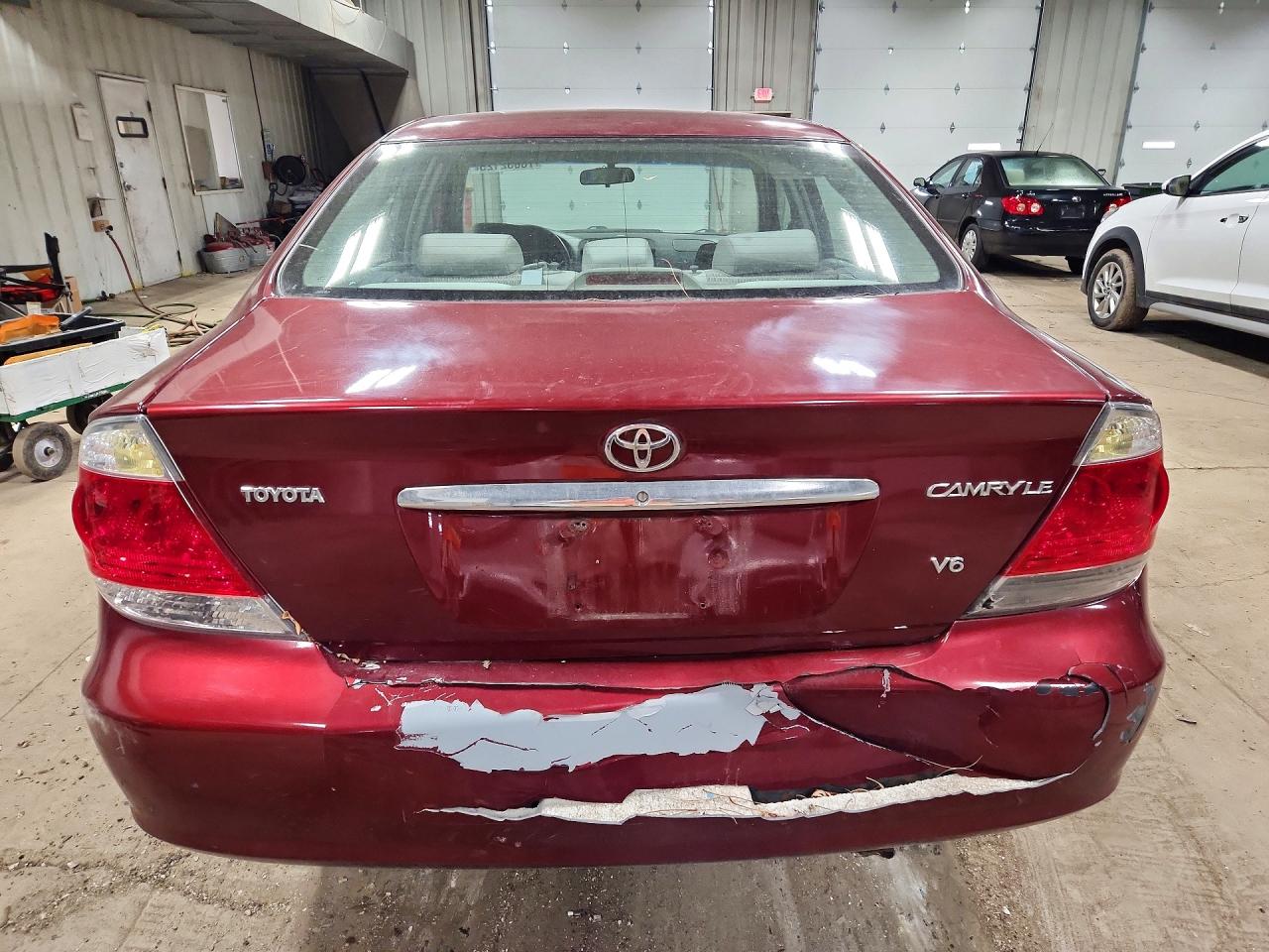 2005 Toyota Camry Le V6 Burgundy vin: 4T1BF32K95U096214