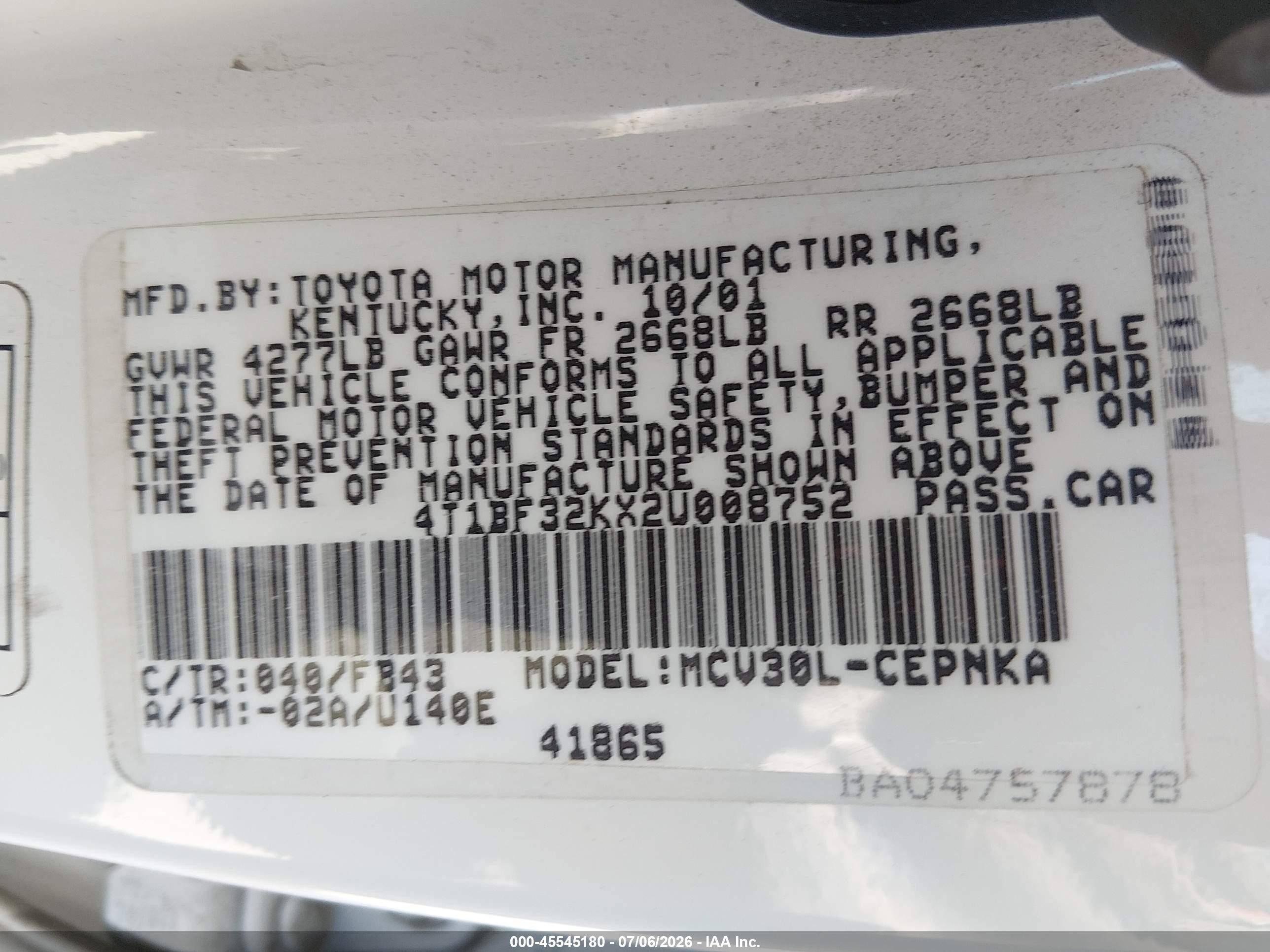 2002 Toyota Camry Le White vin: 4T1BF32KX2U008752