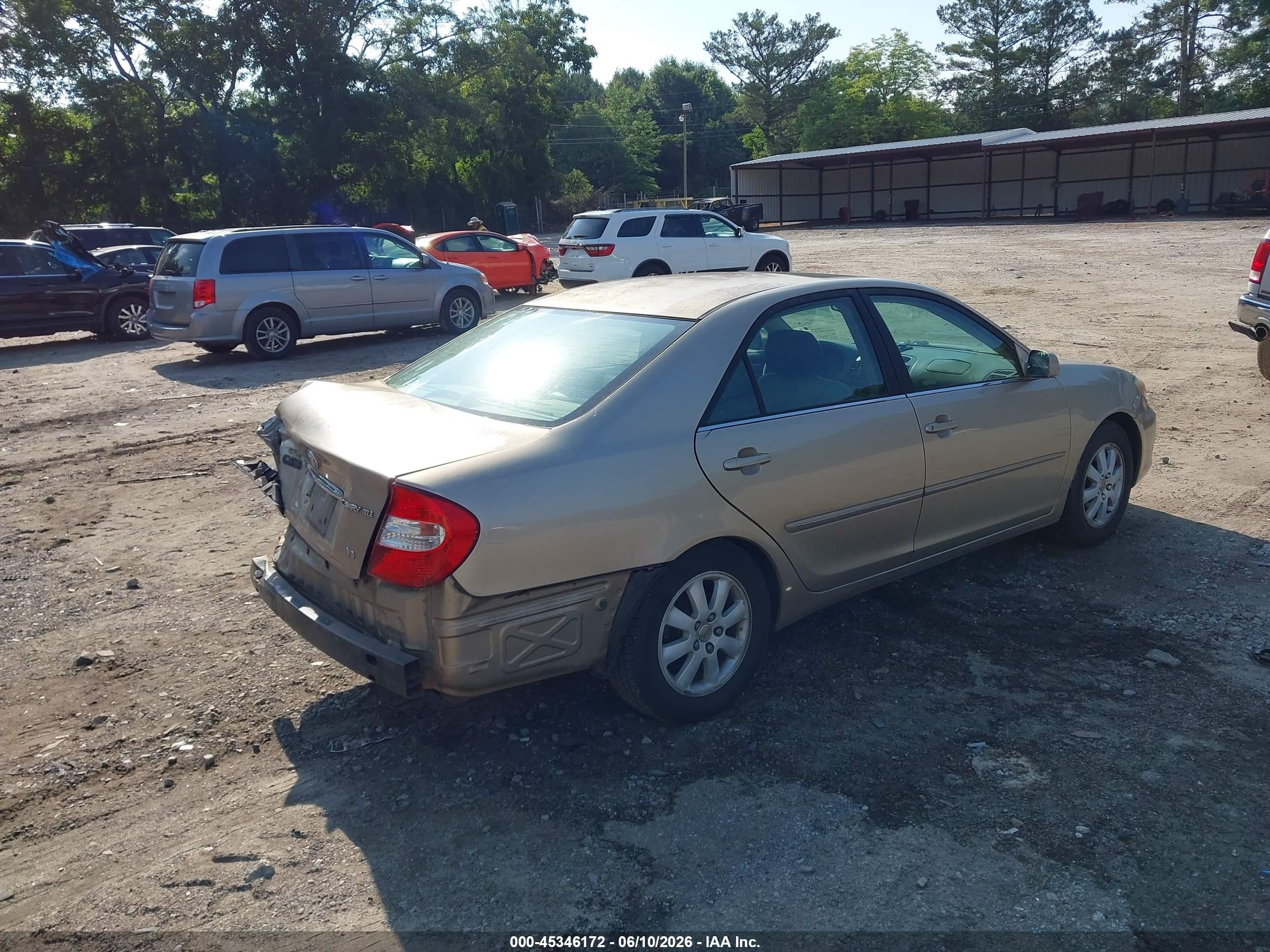 2002 Toyota Camry Xle Champagne vin: 4T1BF32KX2U034302