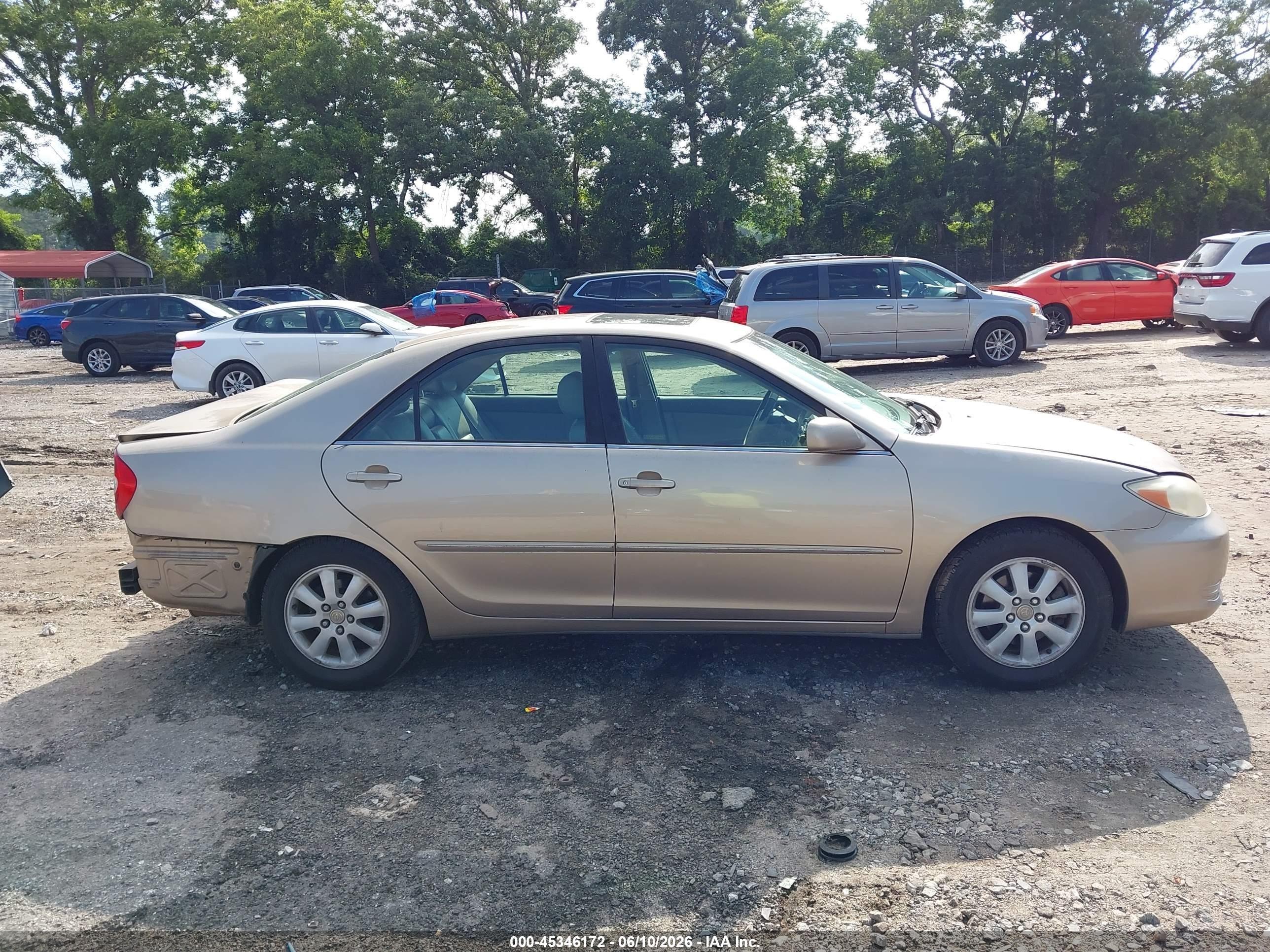 2002 Toyota Camry Xle Champagne vin: 4T1BF32KX2U034302