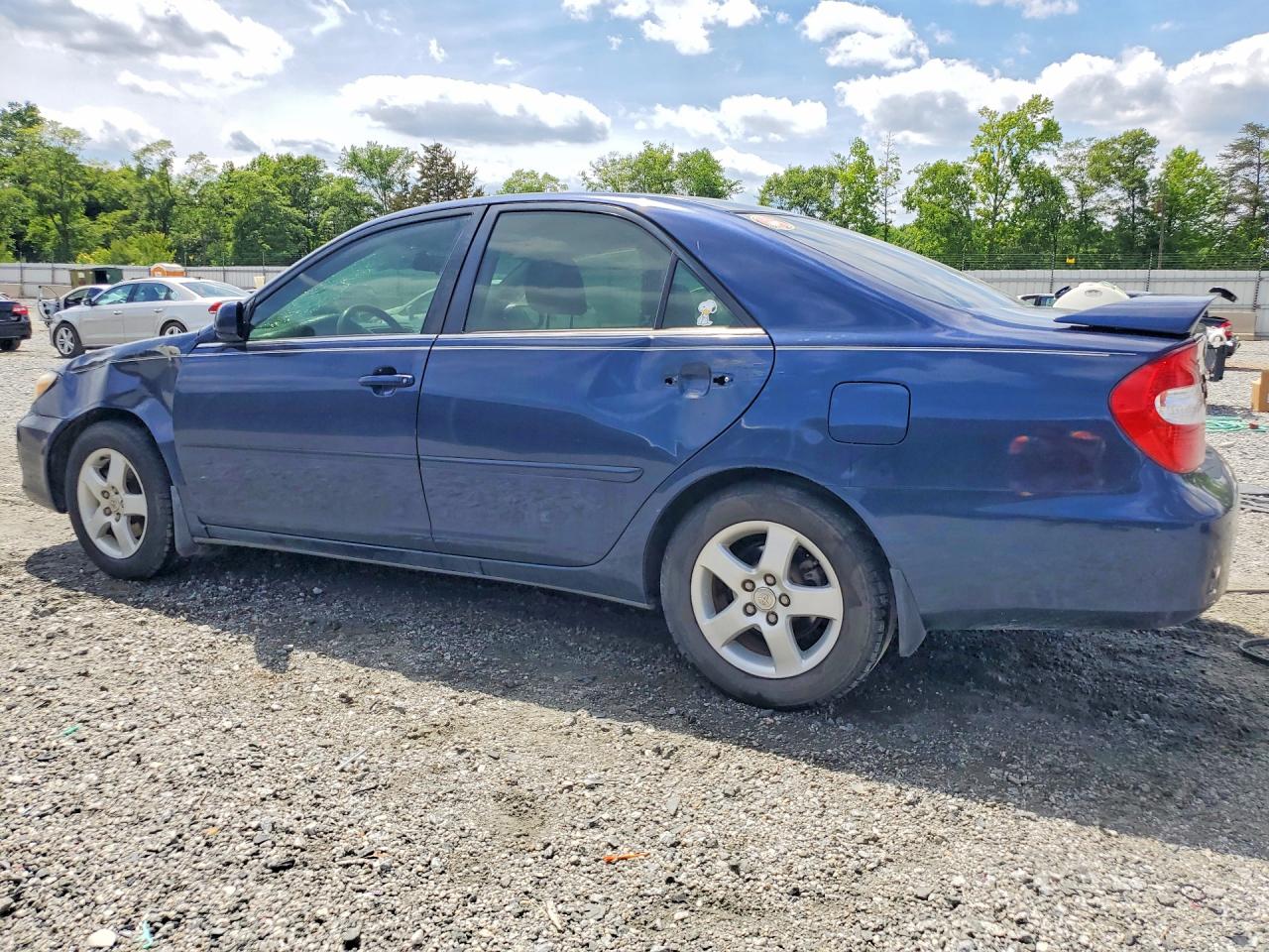 2002 Toyota Camry Se V6 Blue vin: 4T1BF32KX2U538414