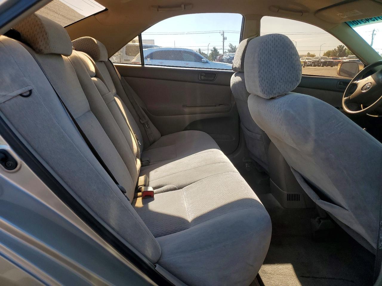 2003 Toyota Camry Tan vin: 4T1BF32KX3U037668