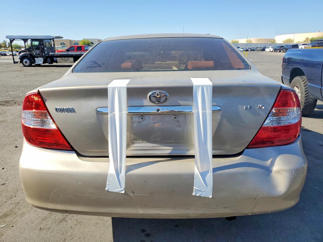 2003 Toyota Camry Tan vin: 4T1BF32KX3U037668
