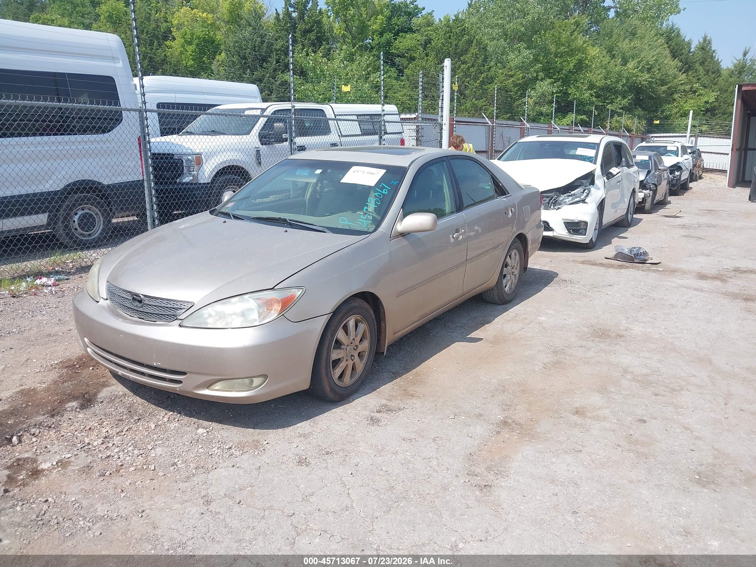 2003 Toyota Camry Xle V6 Tan vin: 4T1BF32KX3U060786