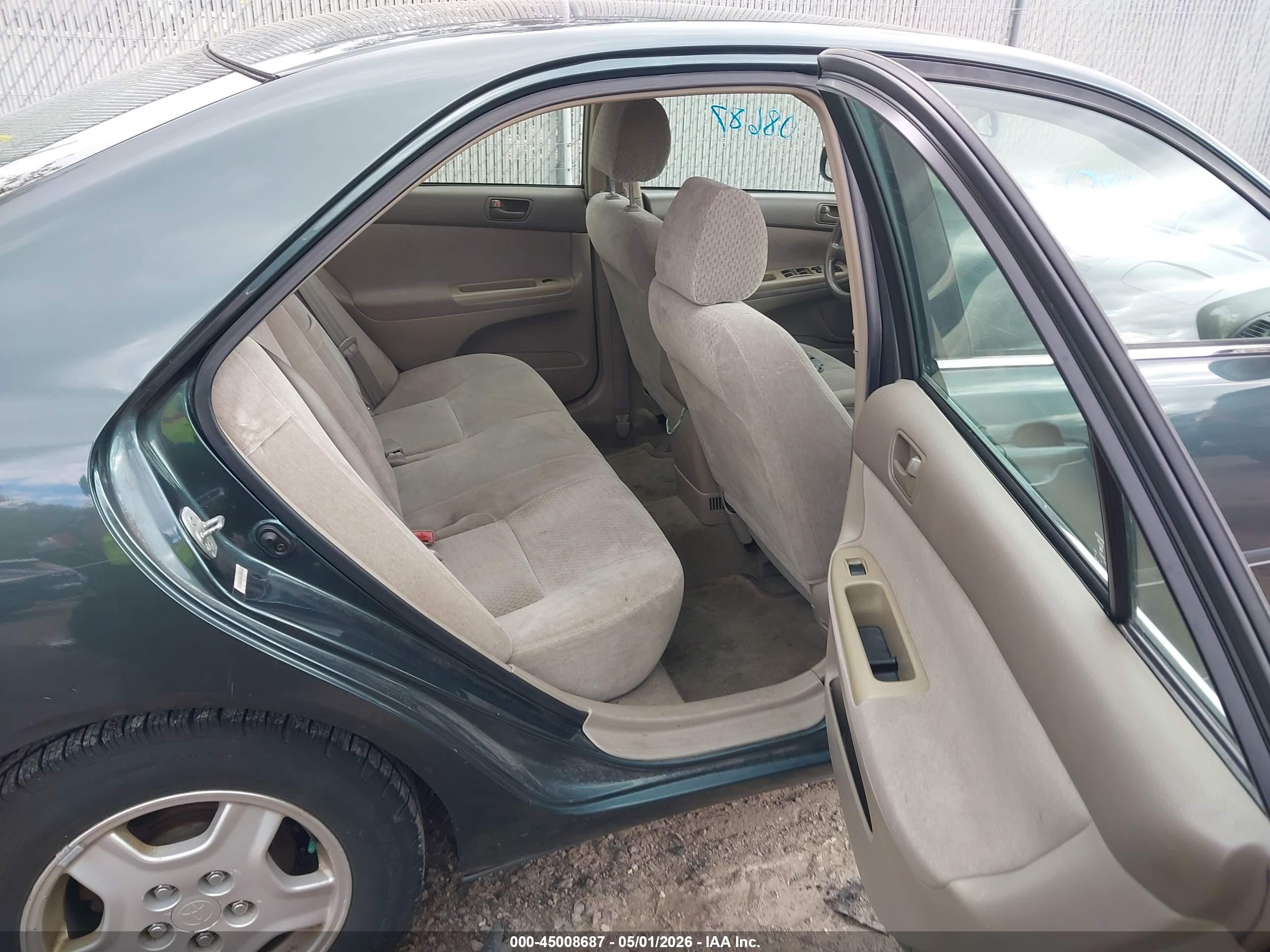 2003 Toyota Camry Le V6 Green vin: 4T1BF32KX3U543856