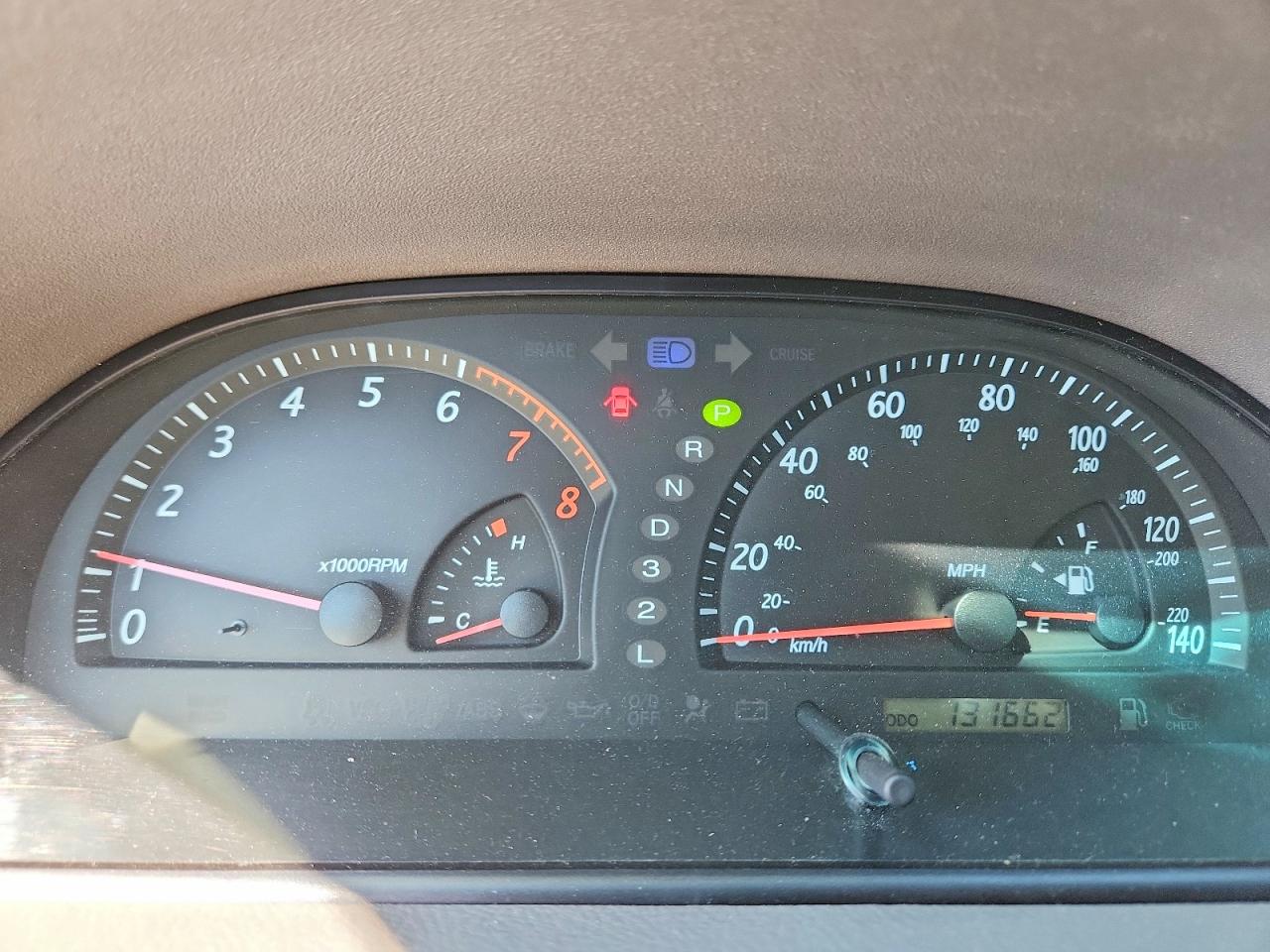 2004 Toyota Camry Xle V6 White vin: 4T1BF32KX4U070400