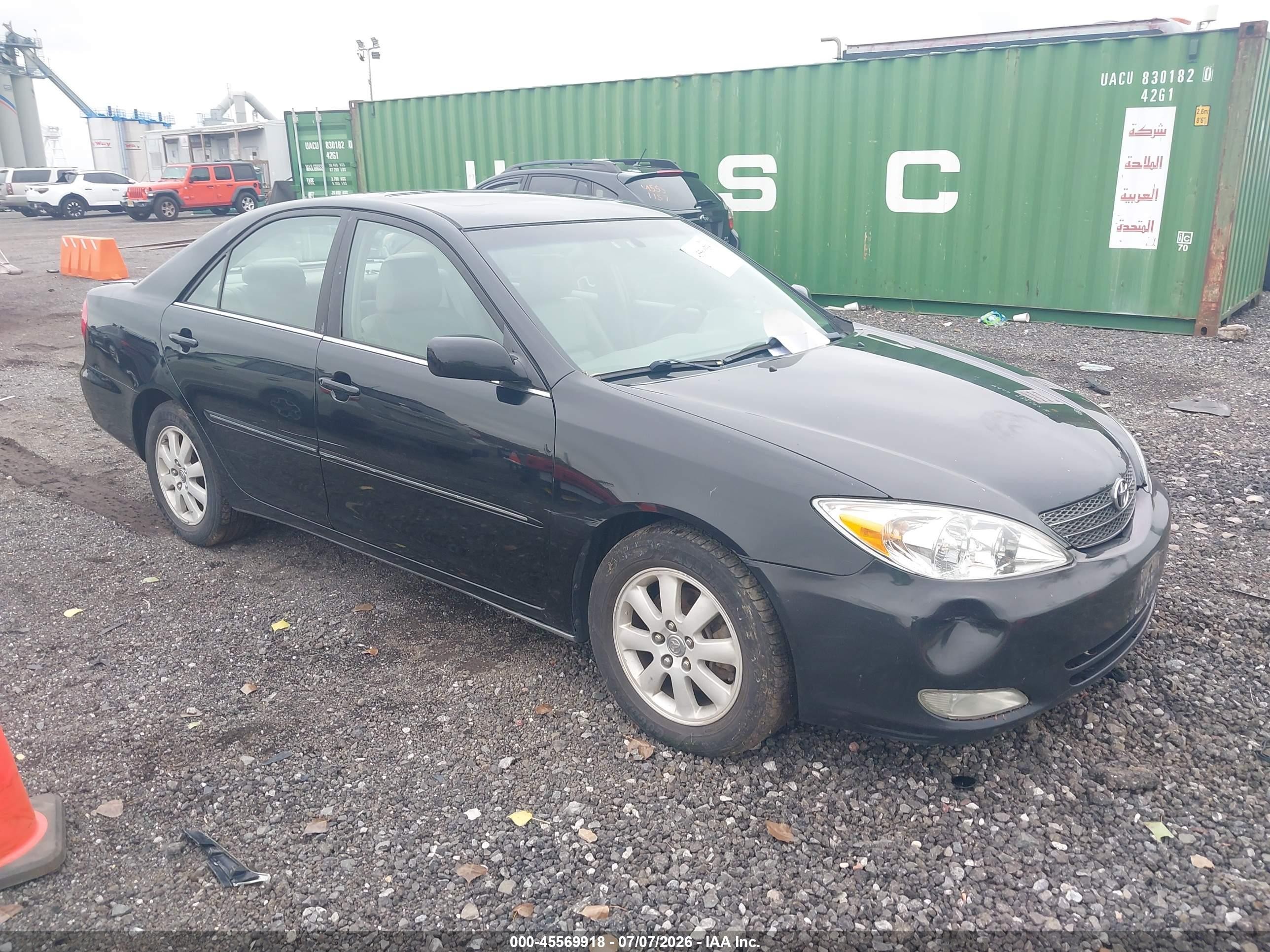 2004 Toyota Camry Xle V6 Black vin: 4T1BF32KX4U070753