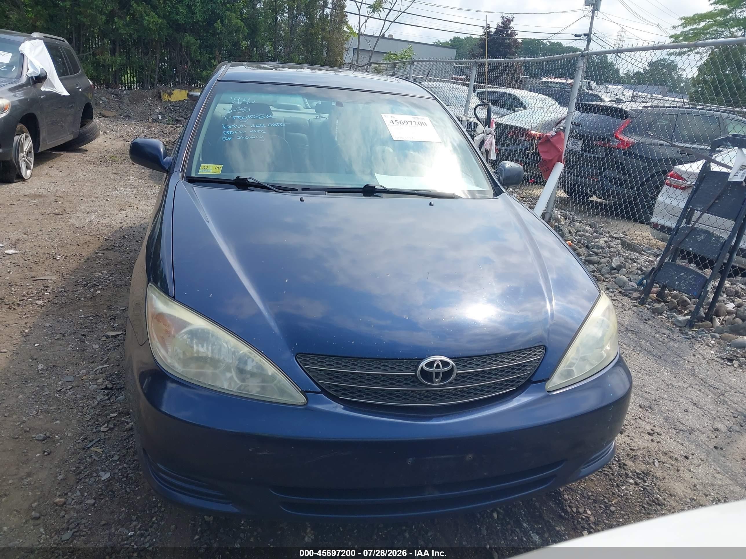 2004 Toyota Camry Le V6 Blue vin: 4T1BF32KX4U078366