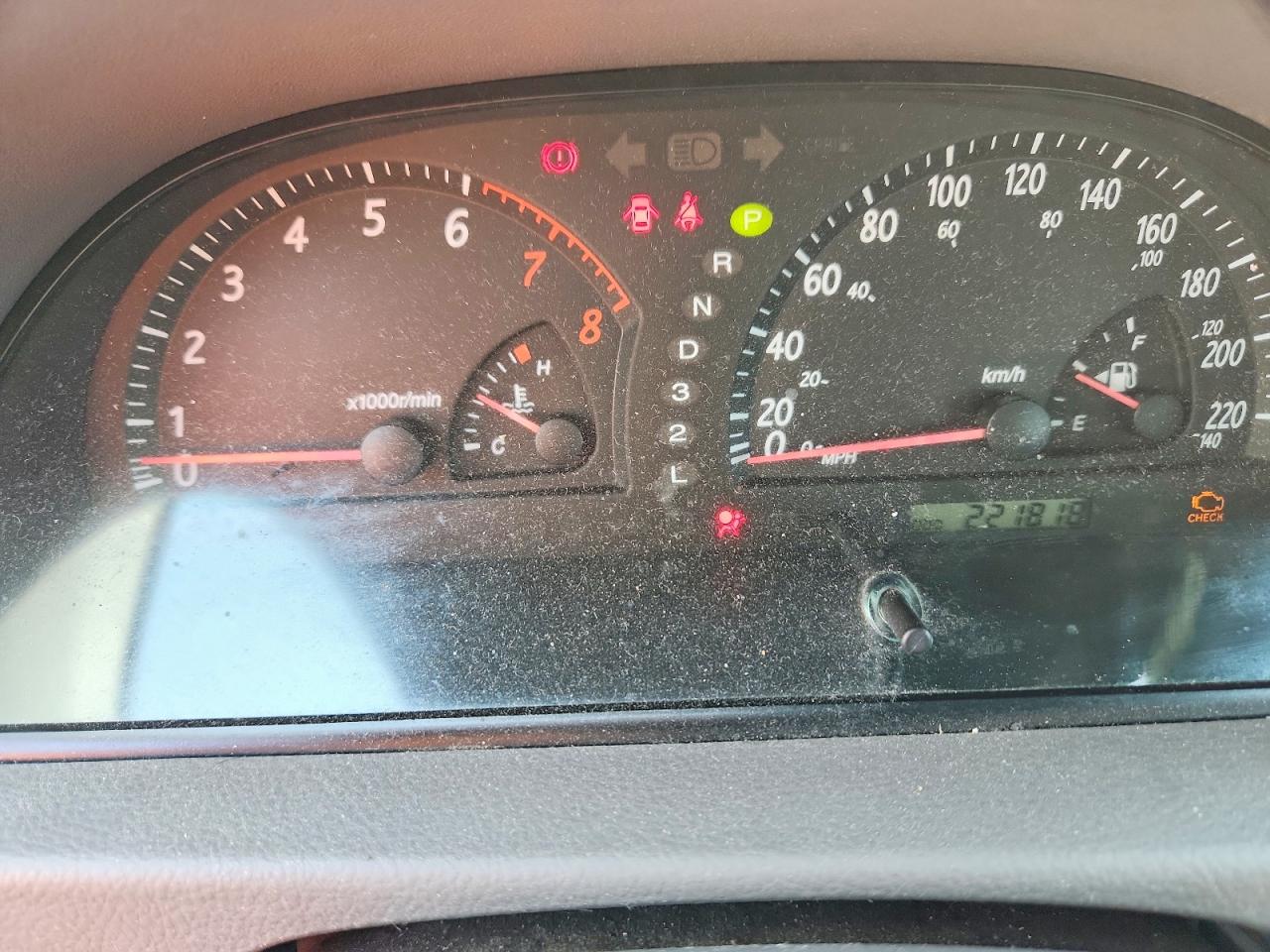2004 Toyota Camry Le V6 Gray vin: 4T1BF32KX4U577118