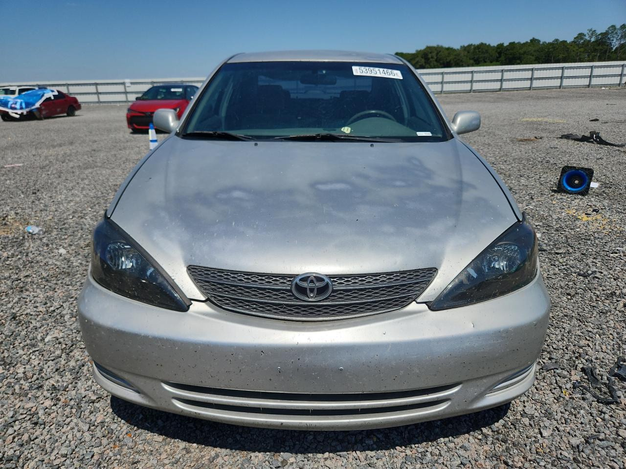 2004 Toyota Camry Le V6 Серебряный vin: 4T1BF32KX4U582321