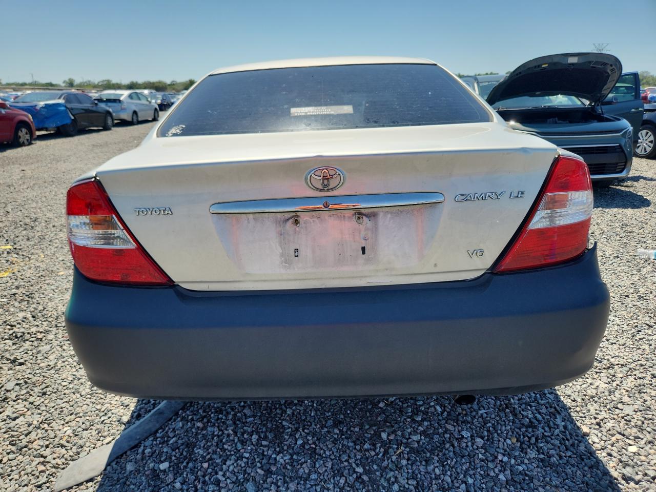 2004 Toyota Camry Le V6 Серебряный vin: 4T1BF32KX4U582321
