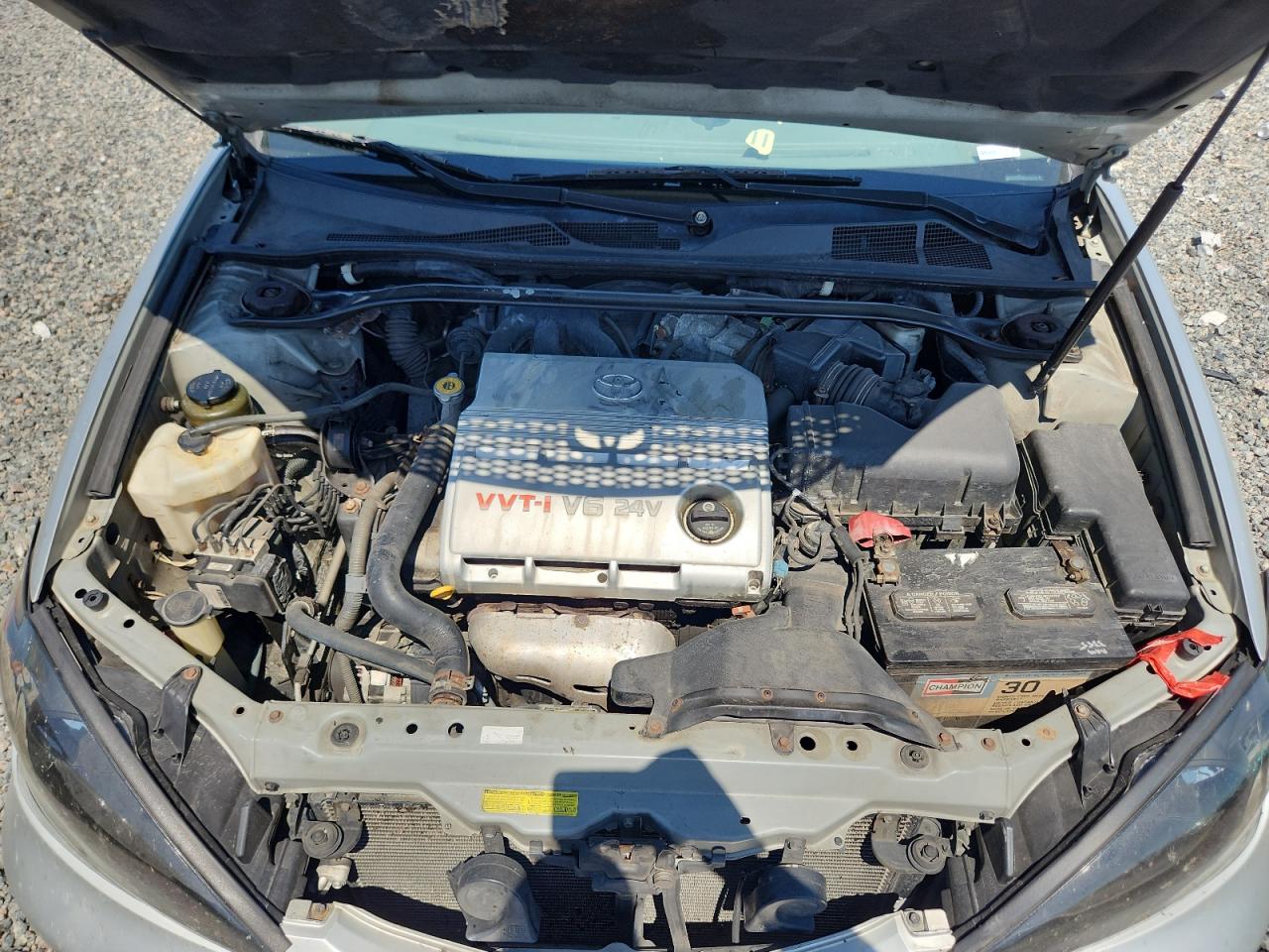 2004 Toyota Camry Le V6 Серебряный vin: 4T1BF32KX4U582321