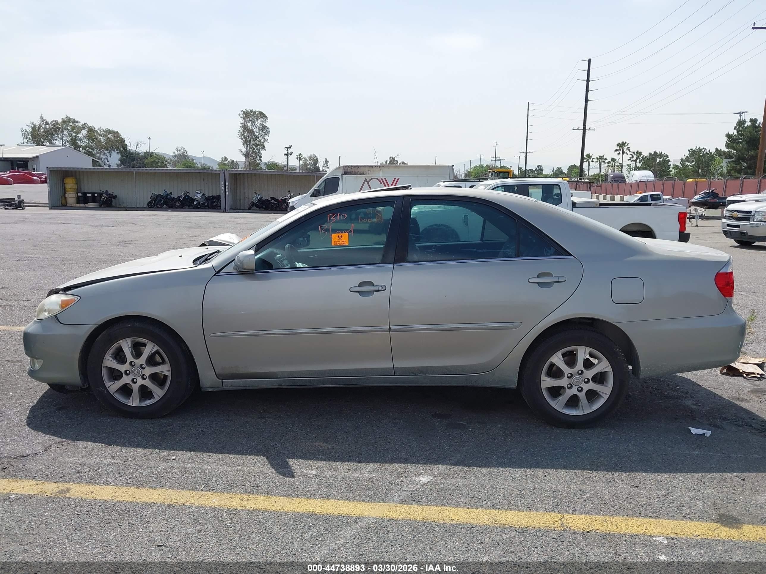 2005 Toyota Camry Xle V6 Green vin: 4T1BF32KX5U608983