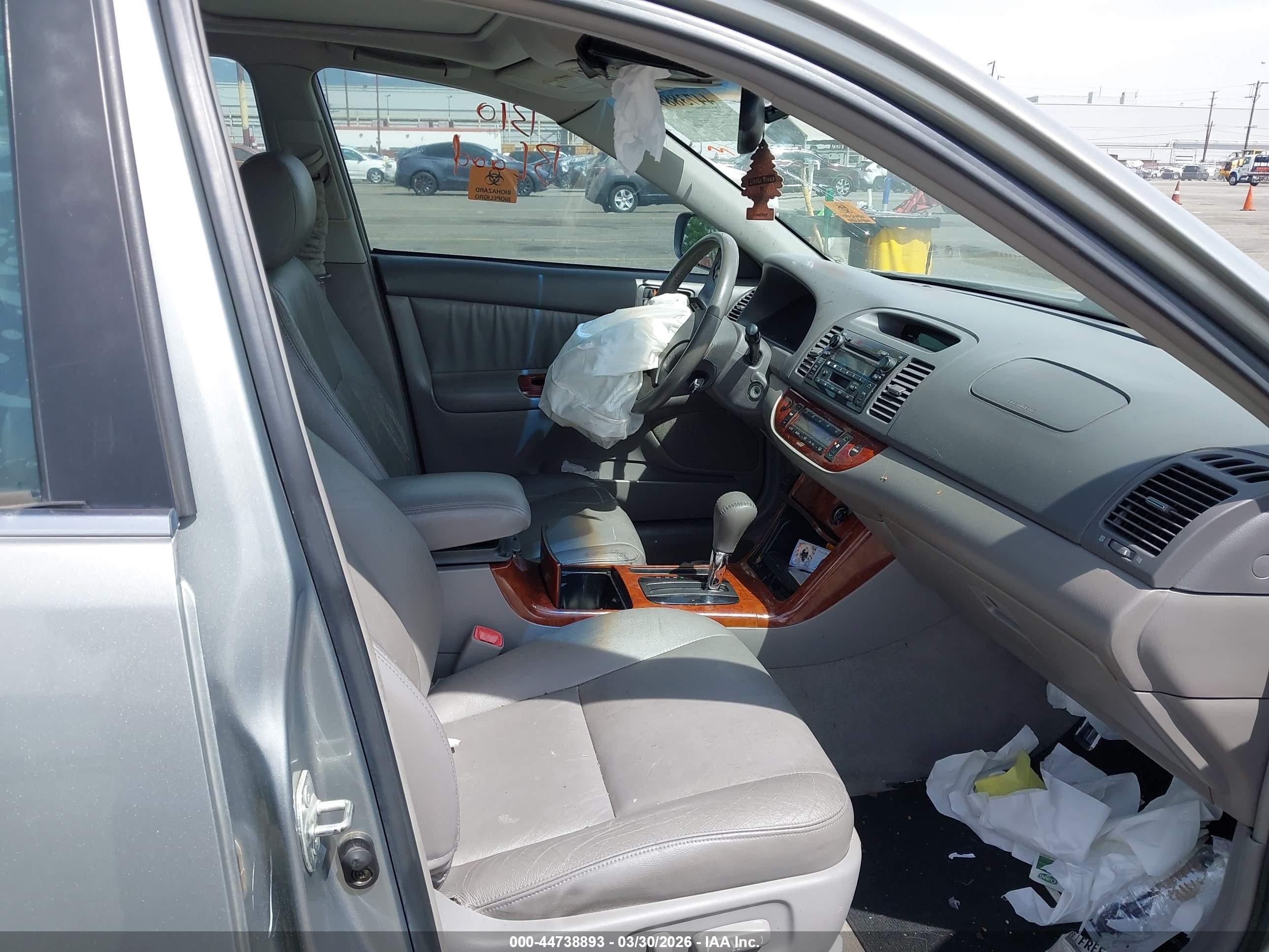 2005 Toyota Camry Xle V6 Green vin: 4T1BF32KX5U608983