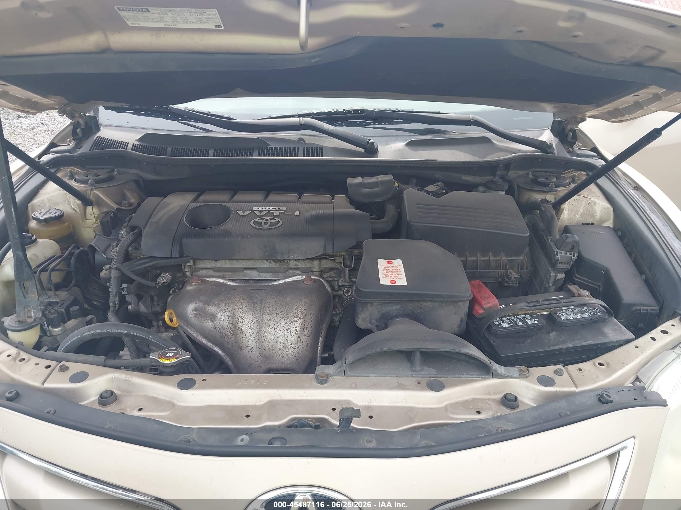 2010 Toyota Camry Le Tan vin: 4T1BF3EK0AU018863
