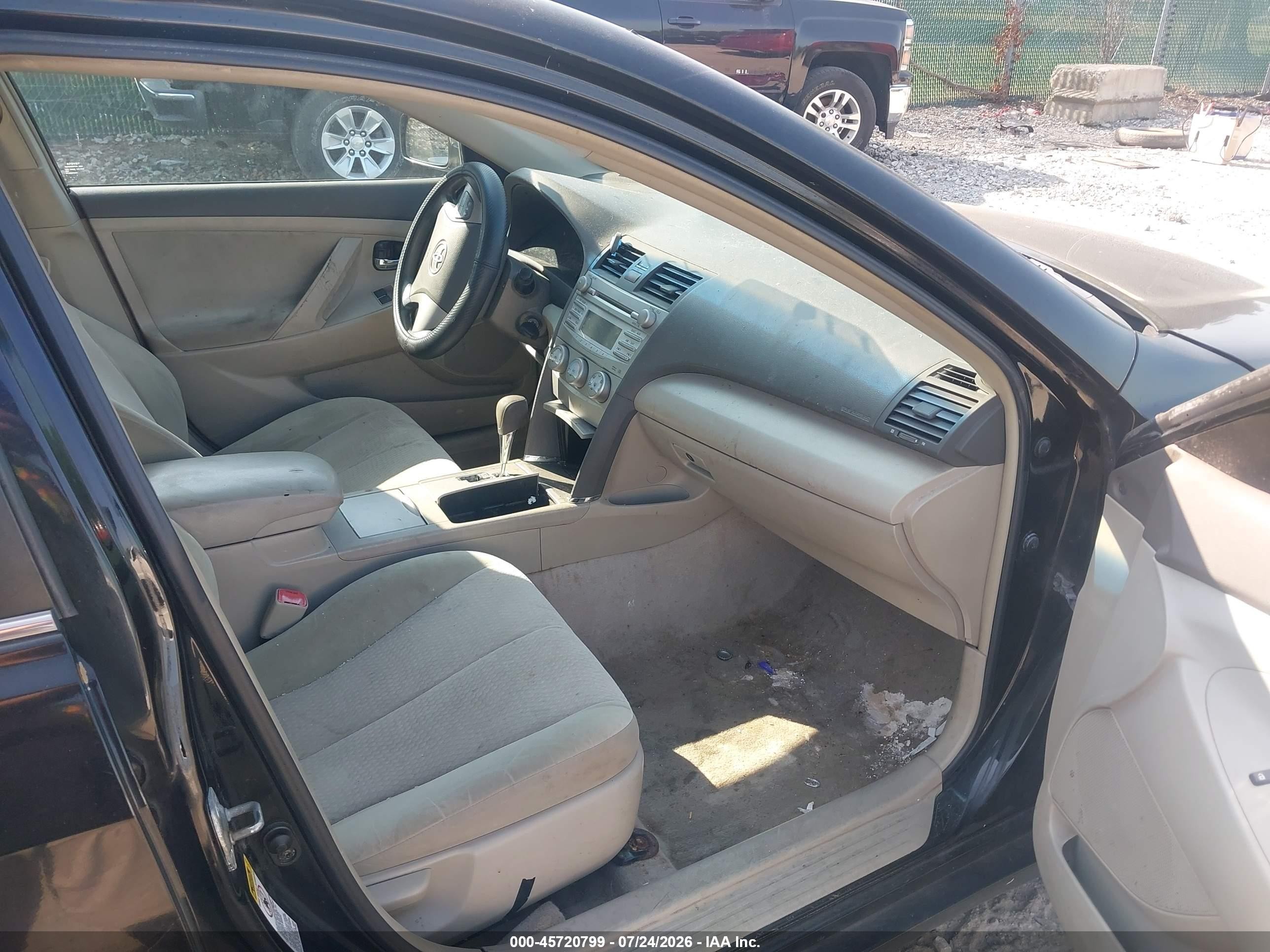 2010 Toyota Camry Le Black vin: 4T1BF3EK0AU023514