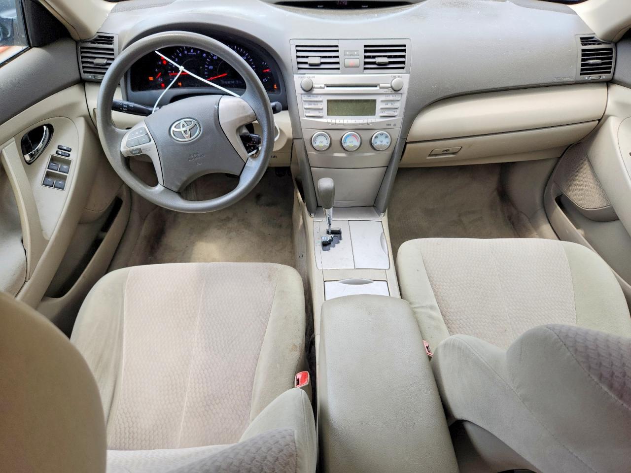 2010 Toyota Camry Le Gray vin: 4T1BF3EK0AU024100