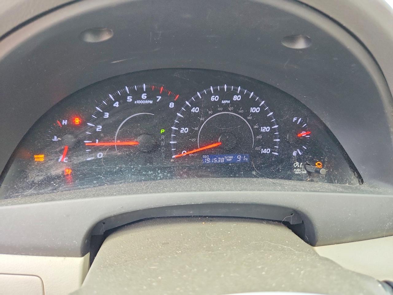 2010 Toyota Camry Le Gray vin: 4T1BF3EK0AU024100