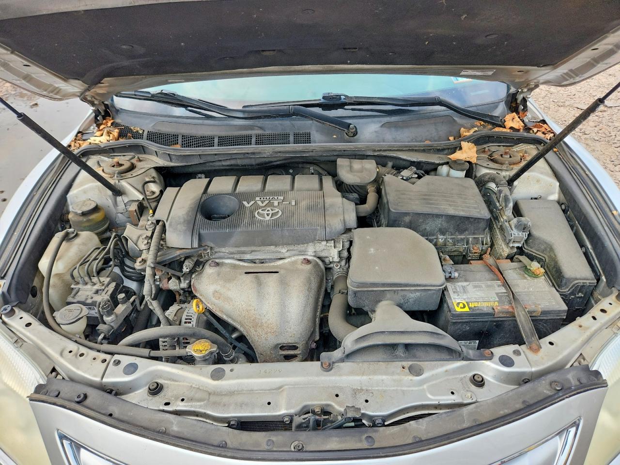 2010 Toyota Camry Le Silver vin: 4T1BF3EK0AU025697