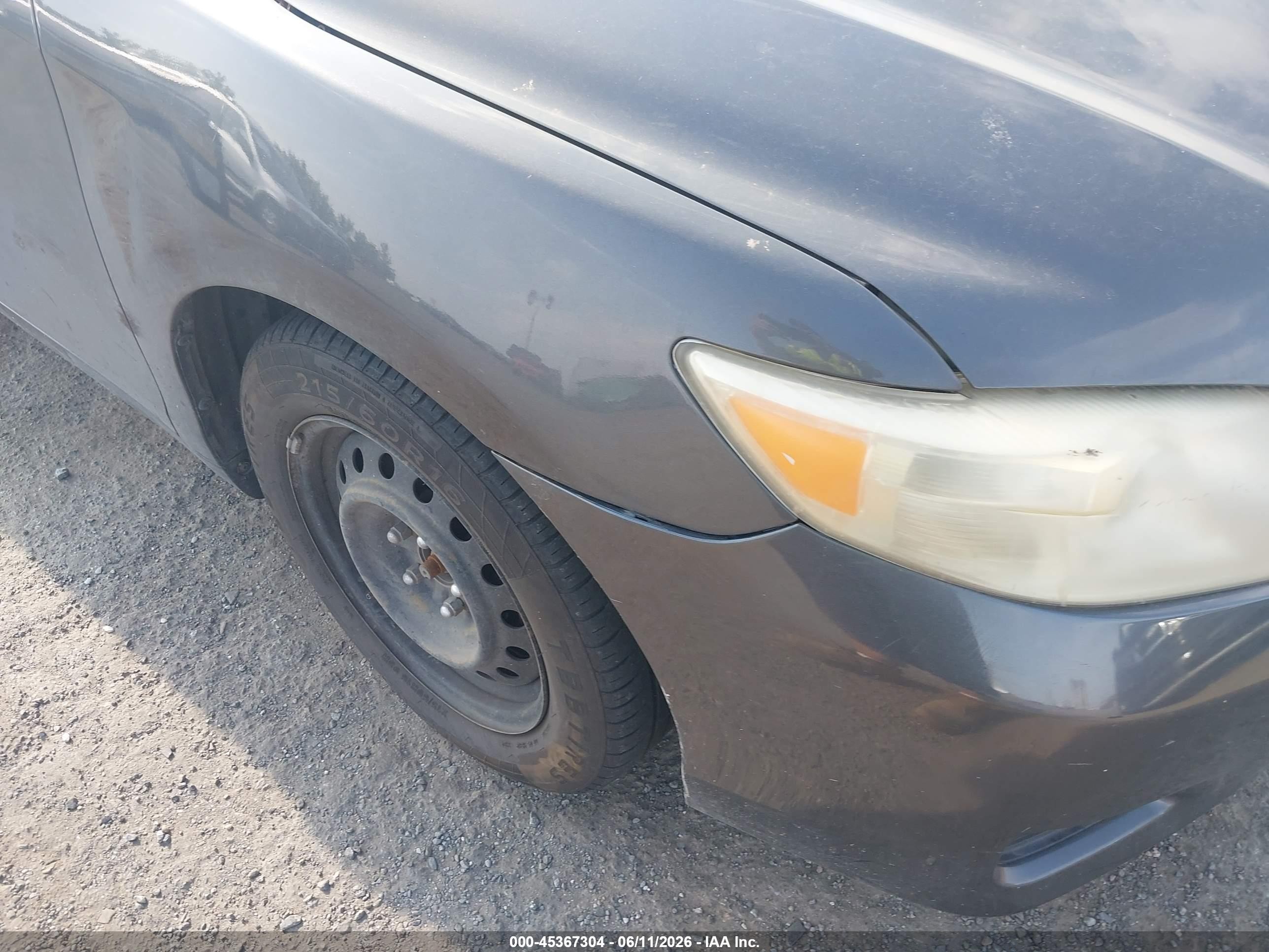 2010 Toyota Camry Le Gray vin: 4T1BF3EK0AU034996