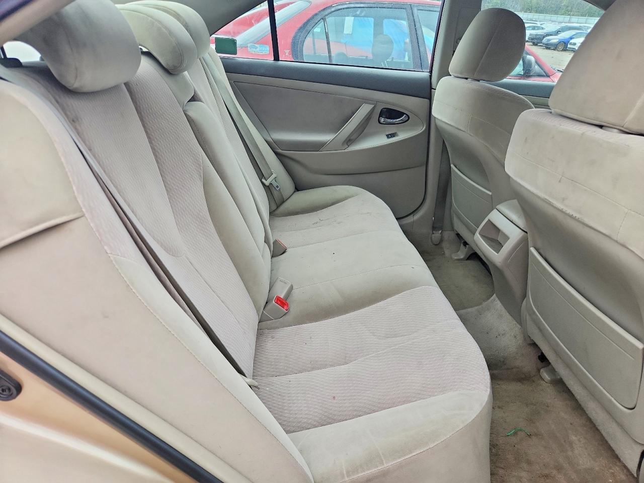 2010 Toyota Camry Le Beige vin: 4T1BF3EK0AU054486