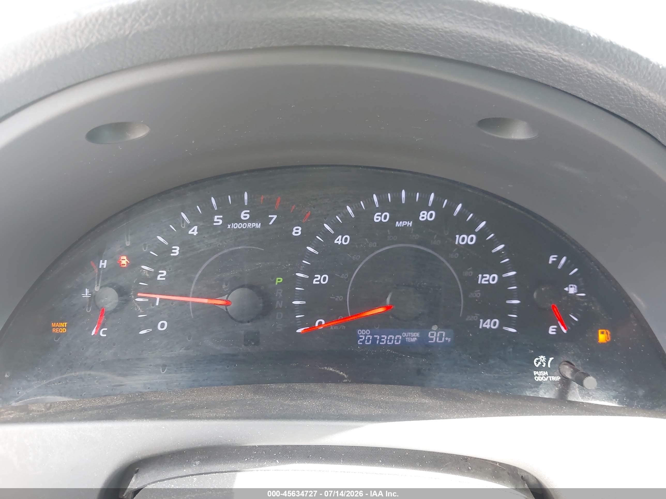 2010 Toyota Camry Le Silver vin: 4T1BF3EK0AU055346