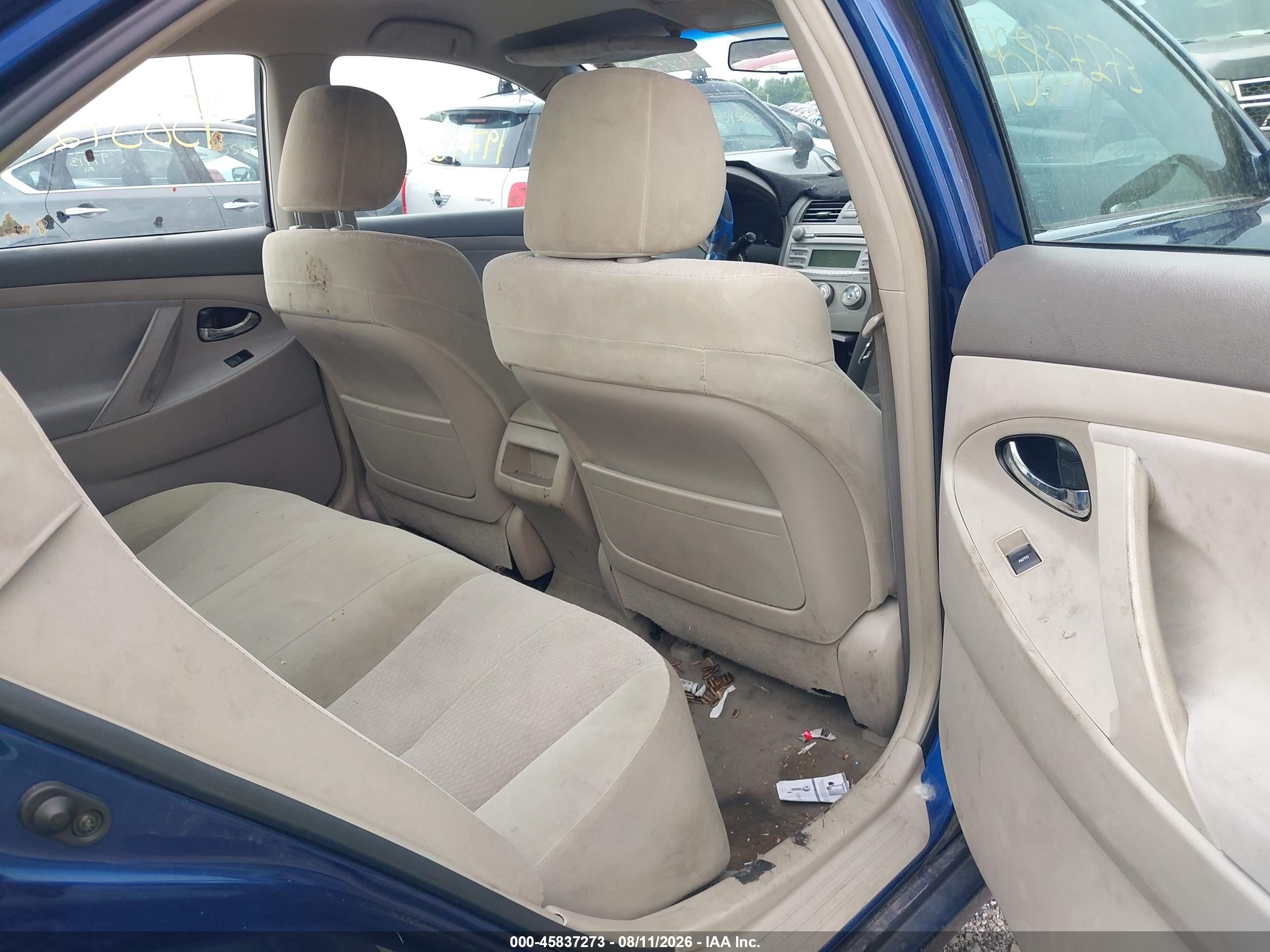 2010 Toyota Camry Le Dark Blue vin: 4T1BF3EK0AU507666