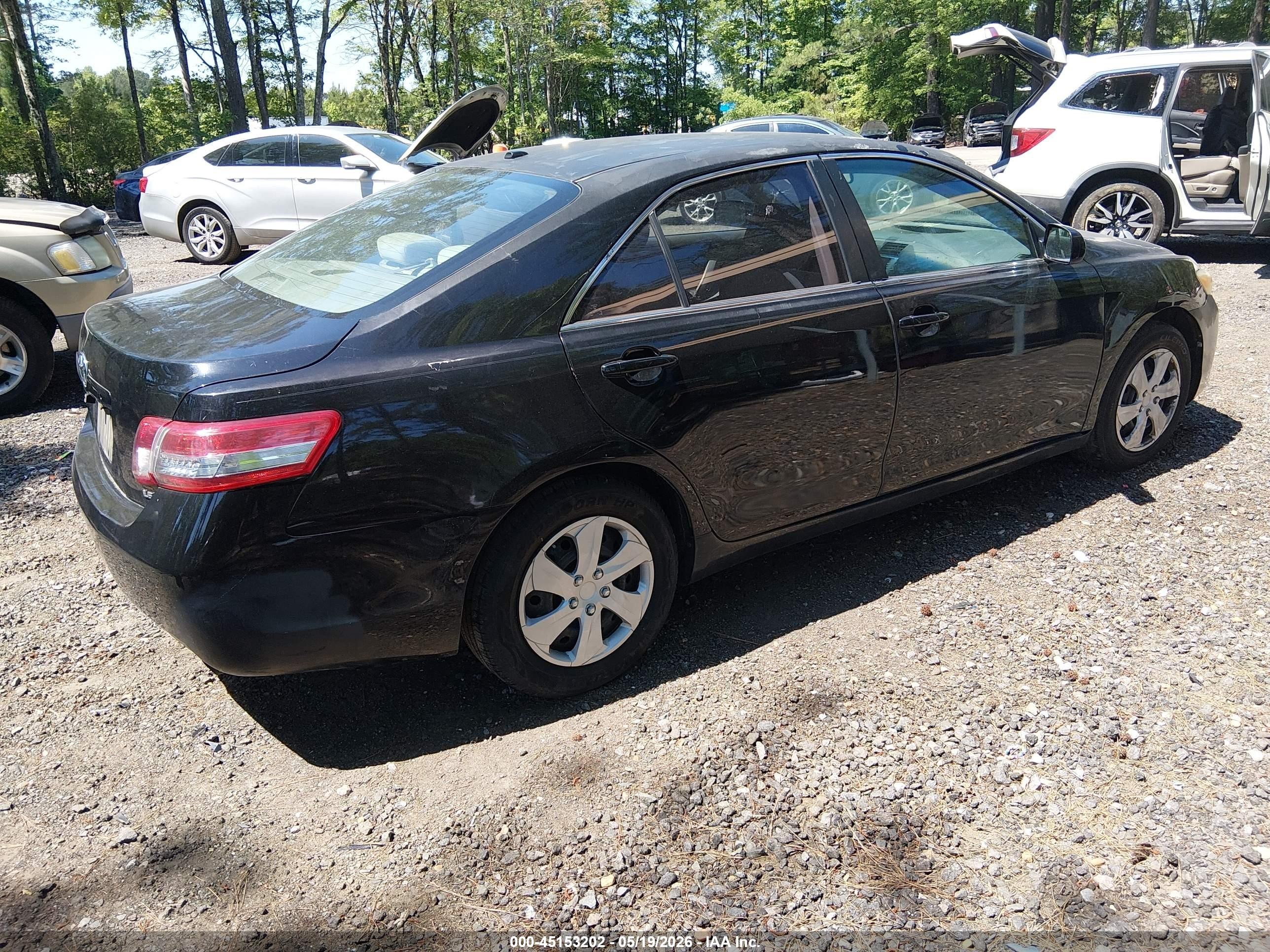 2010 Toyota Camry Le Black vin: 4T1BF3EK0AU553434